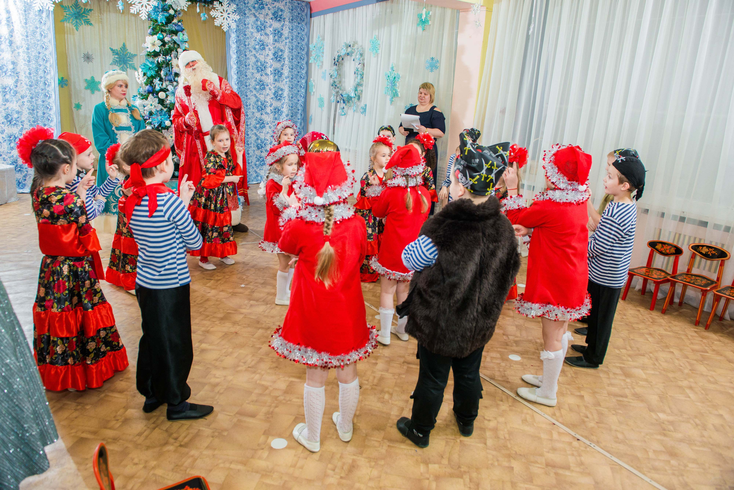 25.12.2019 д. с. № 5, Екатеринбург. Свадебный фотограф на Урале Виктор Соколов