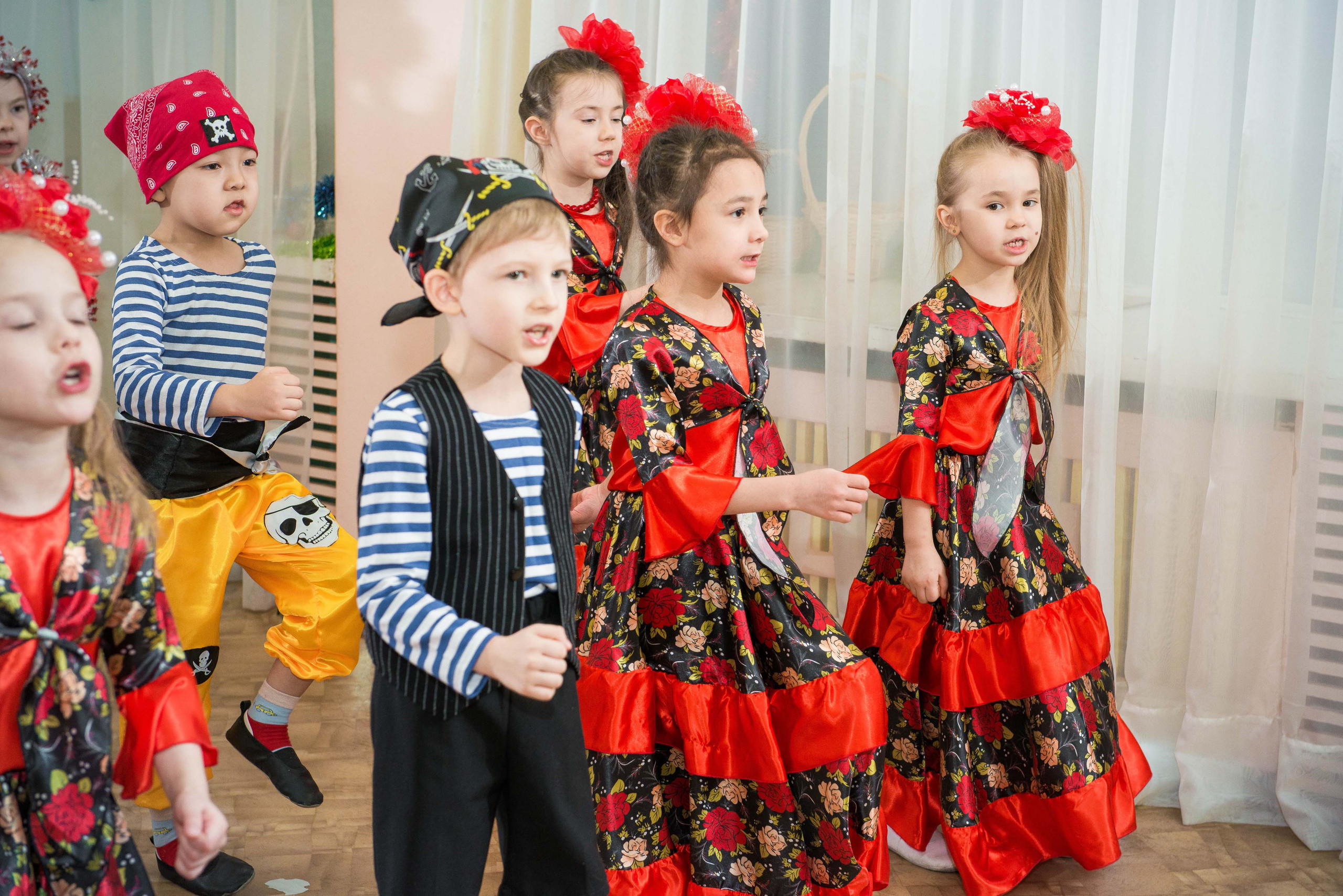 25.12.2019 д. с. № 5, Екатеринбург. Свадебный фотограф на Урале Виктор Соколов