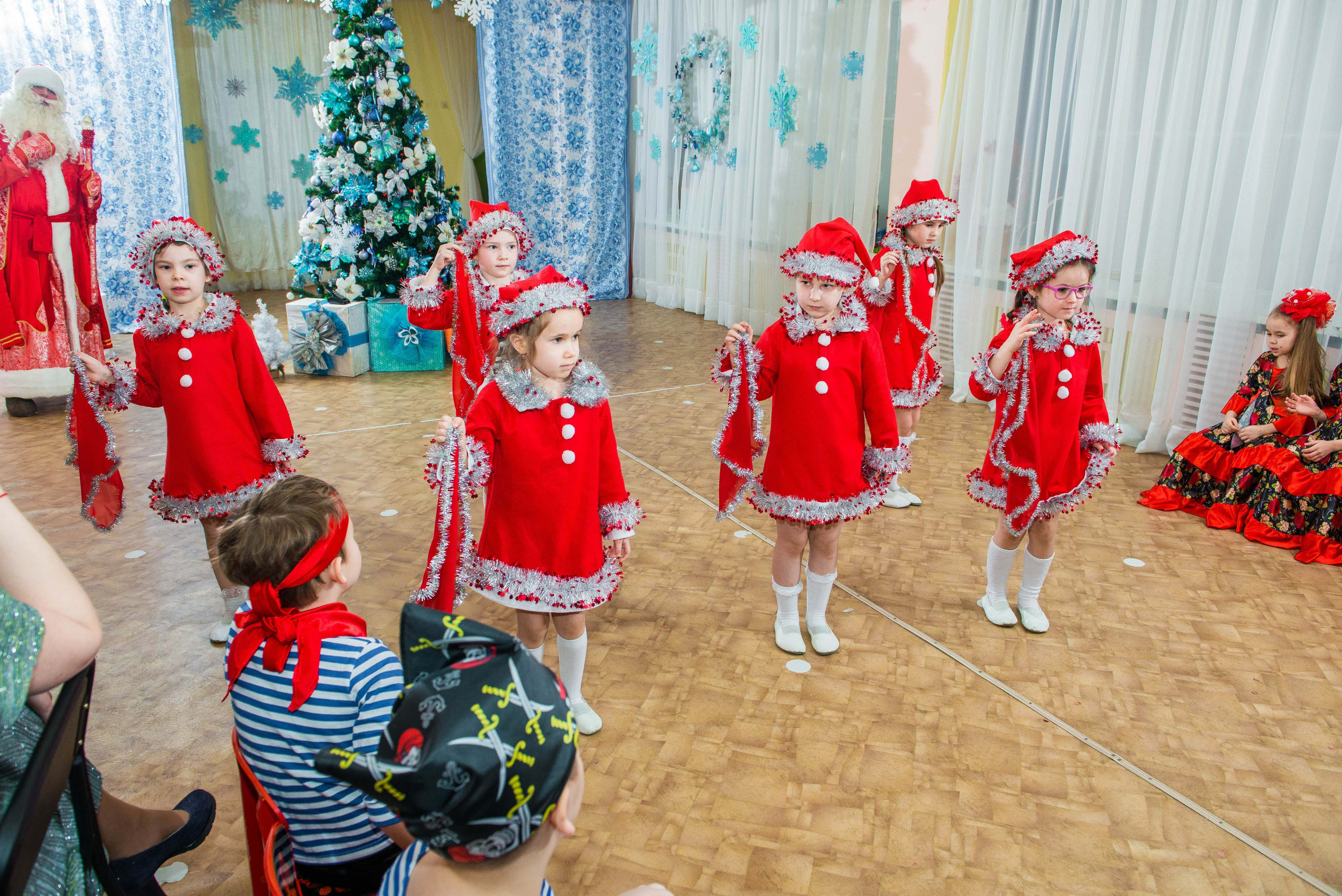 25.12.2019 д. с. № 5, Екатеринбург. Свадебный фотограф на Урале Виктор Соколов