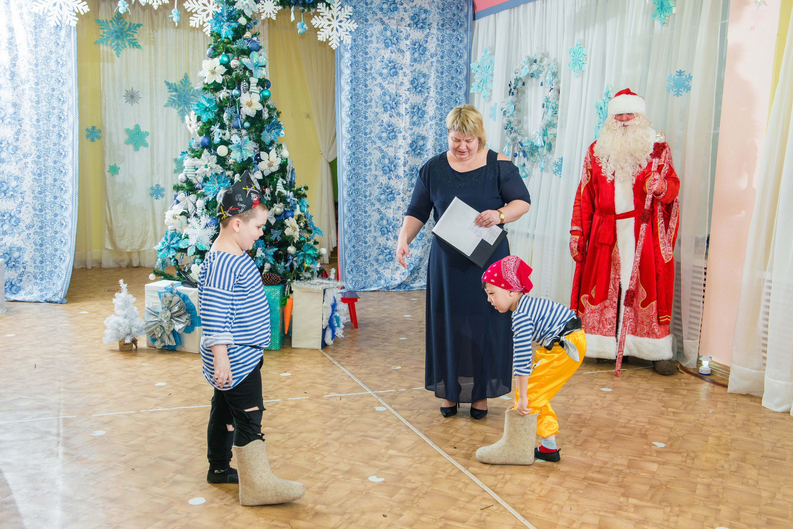 25.12.2019 д. с. № 5, Екатеринбург. Свадебный фотограф на Урале Виктор Соколов