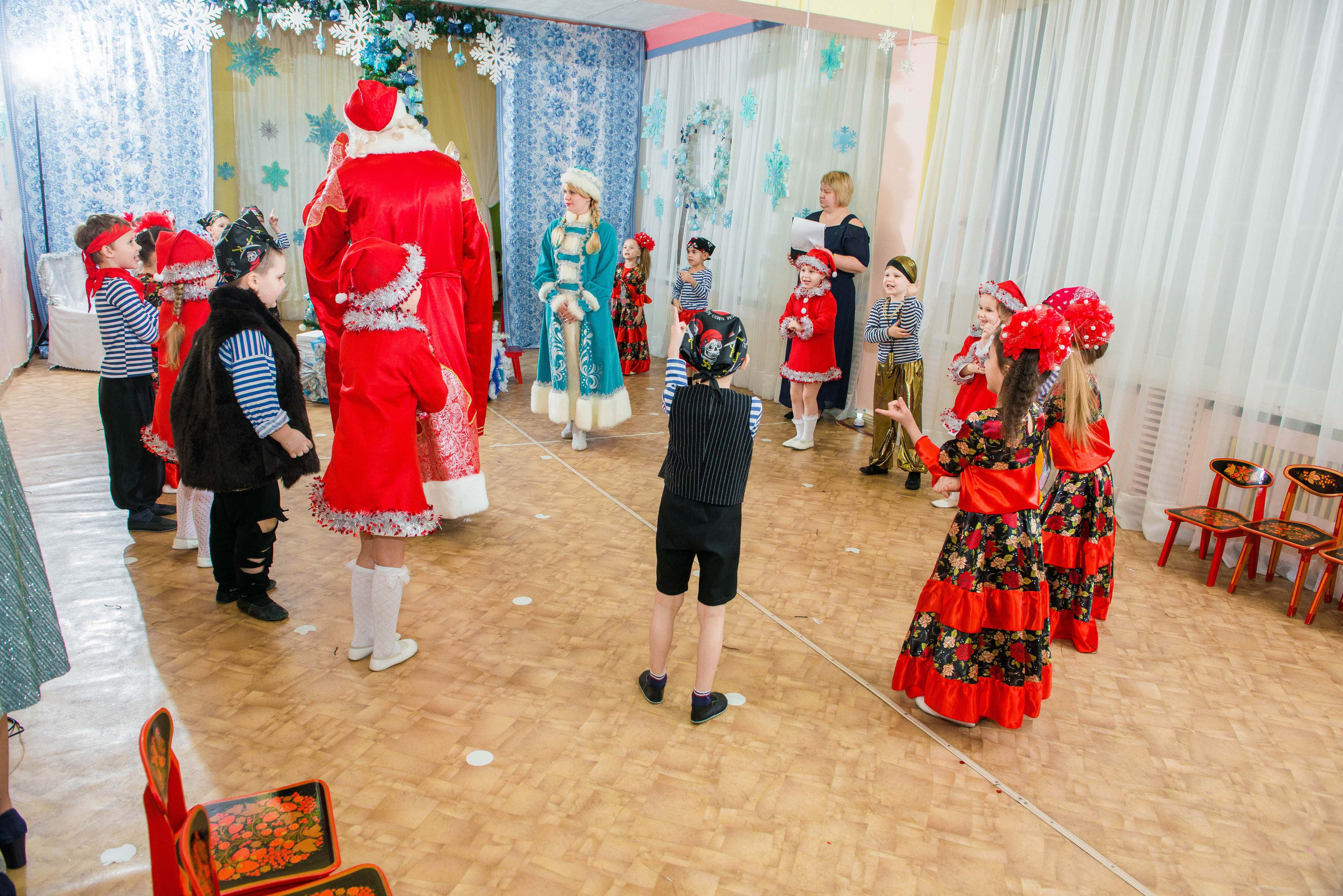 25.12.2019 д. с. № 5, Екатеринбург. Свадебный фотограф на Урале Виктор Соколов