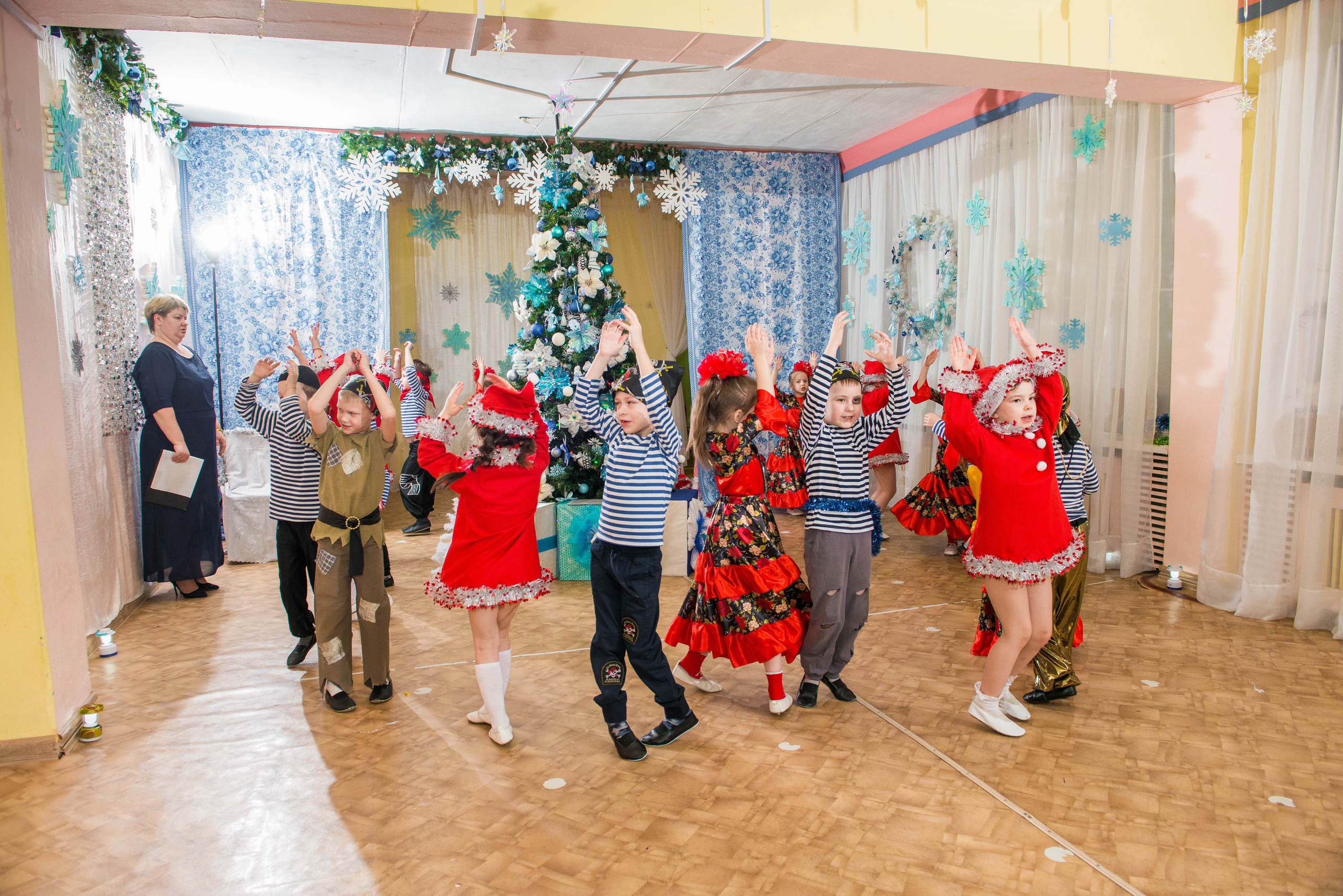 25.12.2019 д. с. № 5, Екатеринбург. Свадебный фотограф на Урале Виктор Соколов