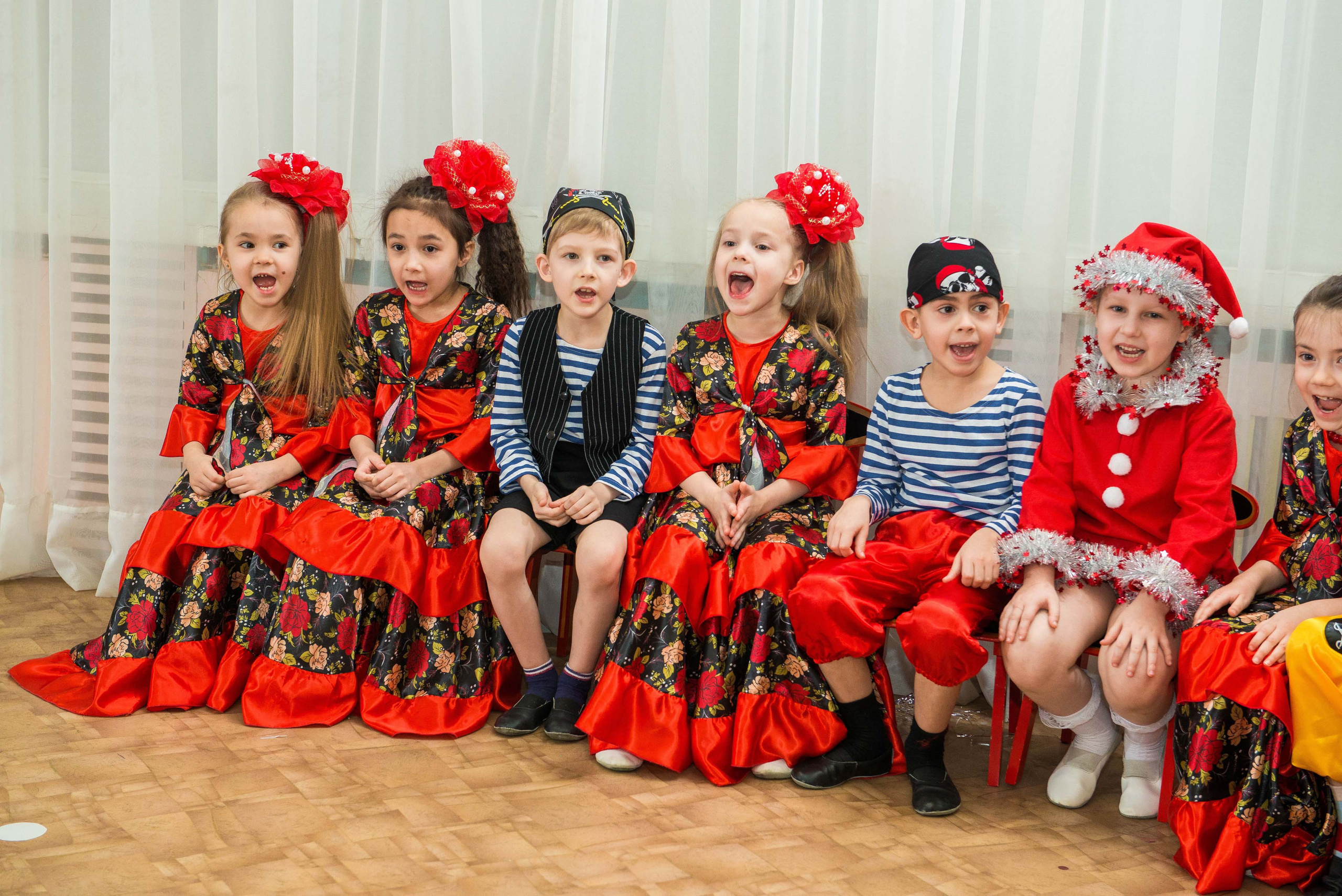 25.12.2019 д. с. № 5, Екатеринбург. Свадебный фотограф на Урале Виктор Соколов