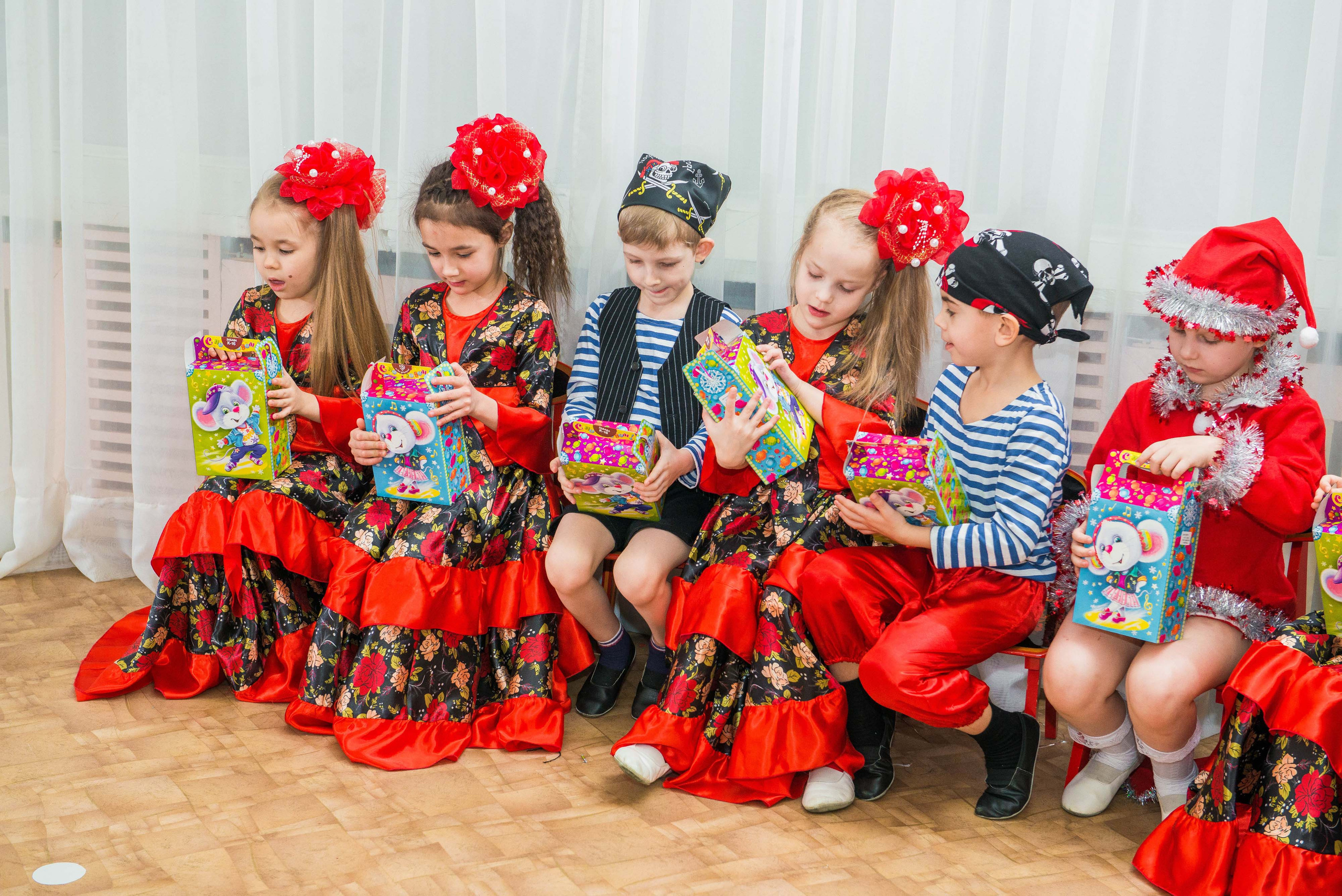 25.12.2019 д. с. № 5, Екатеринбург. Свадебный фотограф на Урале Виктор Соколов