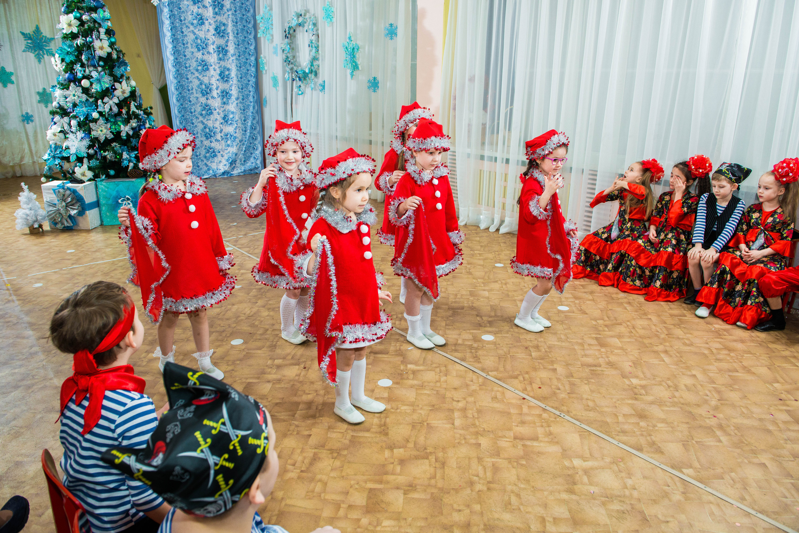 25.12.2019 д. с. № 5, Екатеринбург. Свадебный фотограф на Урале Виктор Соколов