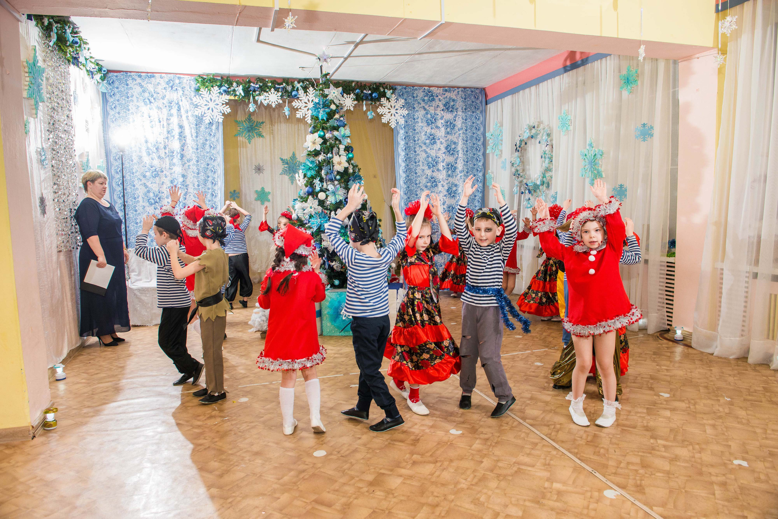 25.12.2019 д. с. № 5, Екатеринбург. Свадебный фотограф на Урале Виктор Соколов