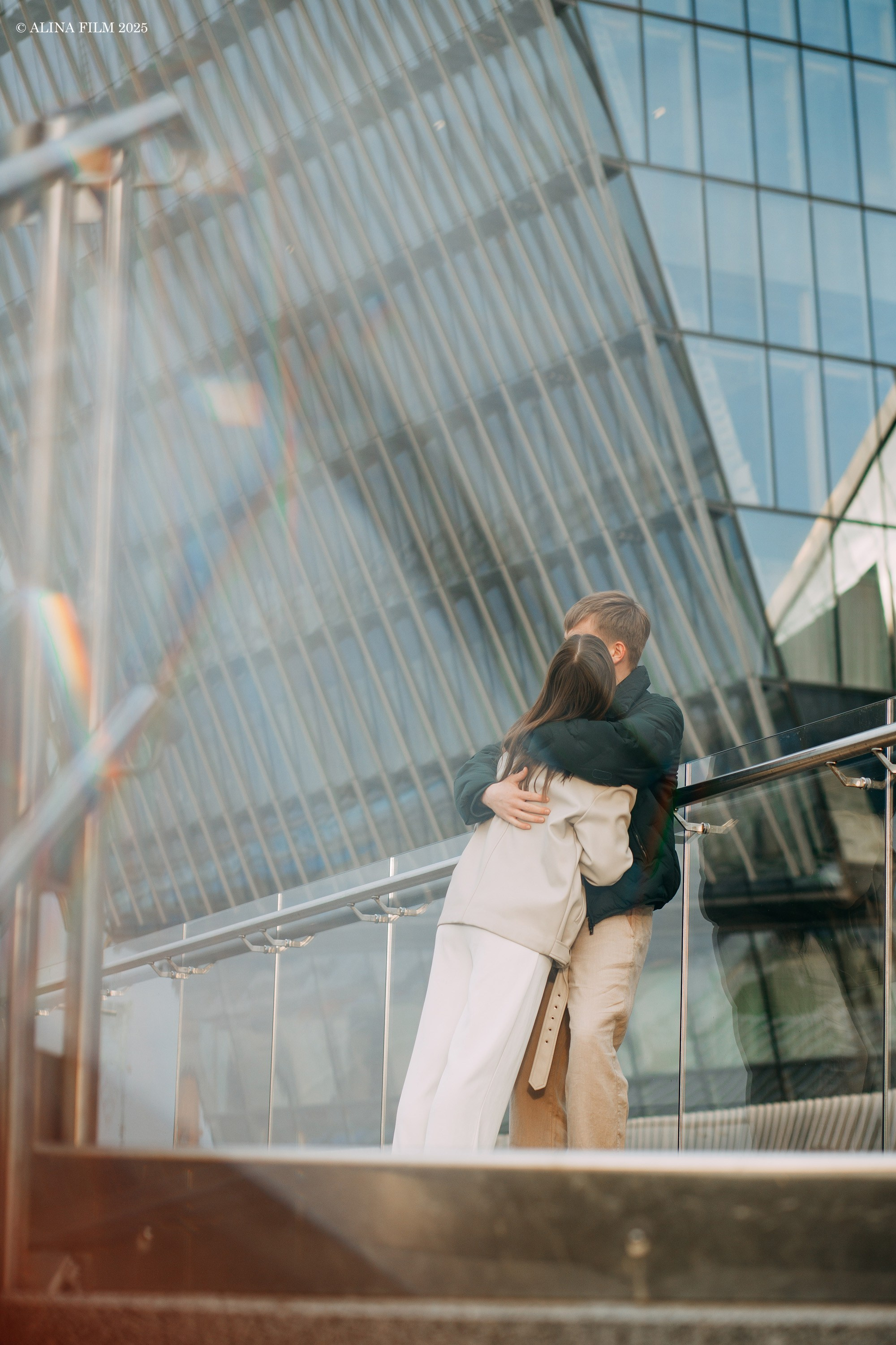 Фотосессия у Лахты (лавстори). Фотограф в Санкт-Петербурге Alina Film