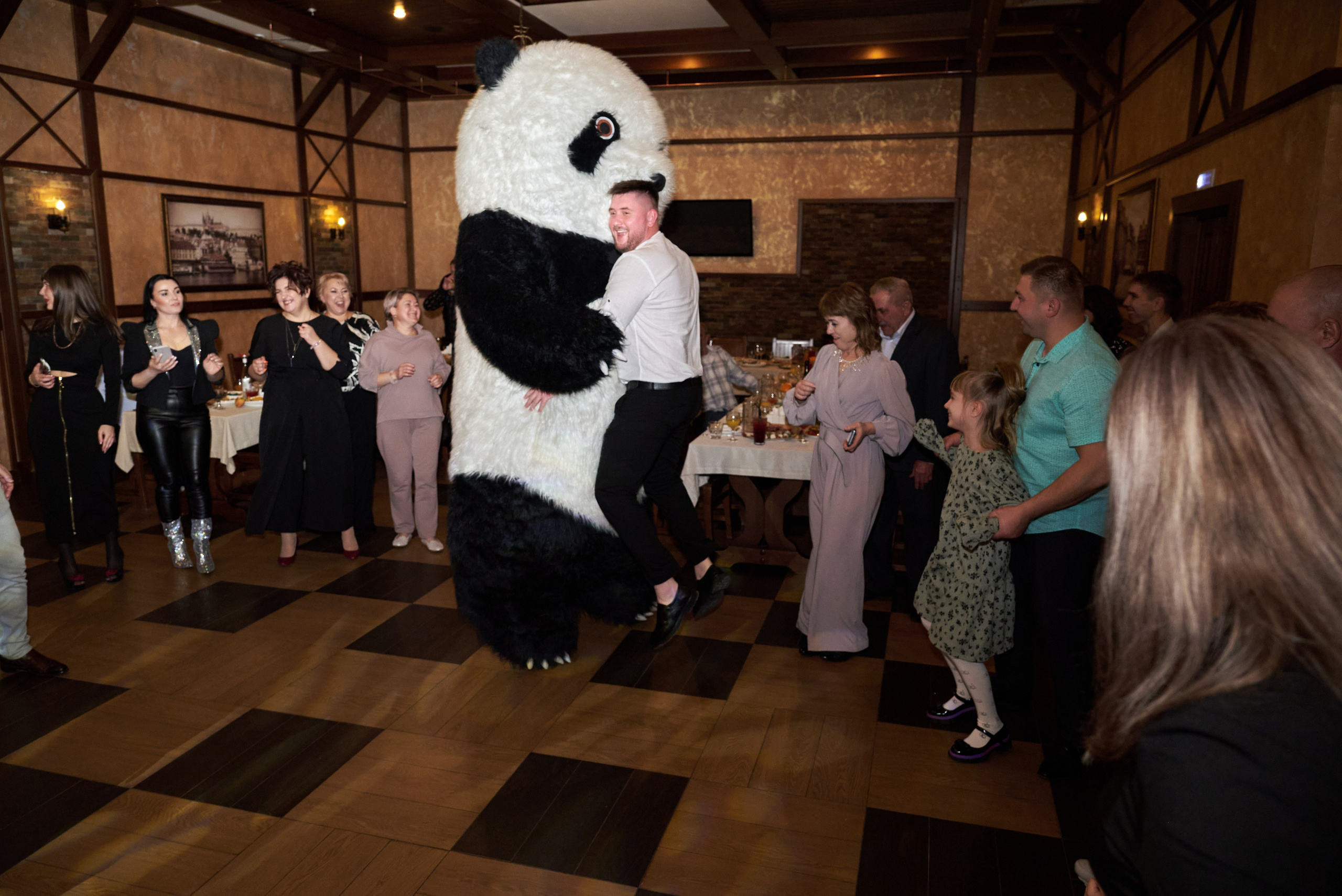 Фотограф Старый Оскол, Губкин. Профессиональный фотограф Старый Оскол, Губкин — свадьба, венчание, крещение, юбилей и день рождения
