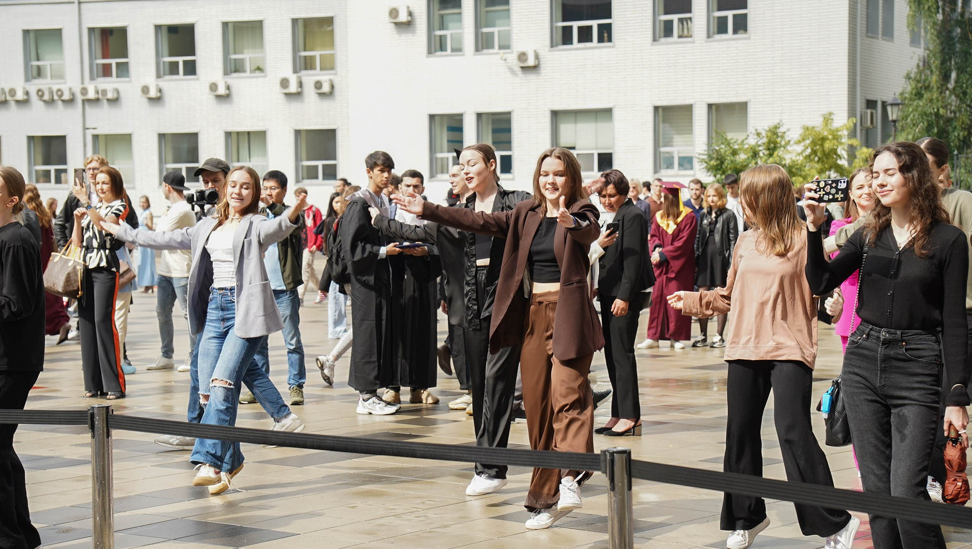 Выпускной «Мир МИСИС». Фотограф, оператор-монтажер, продюсер медиа проектов в Москве