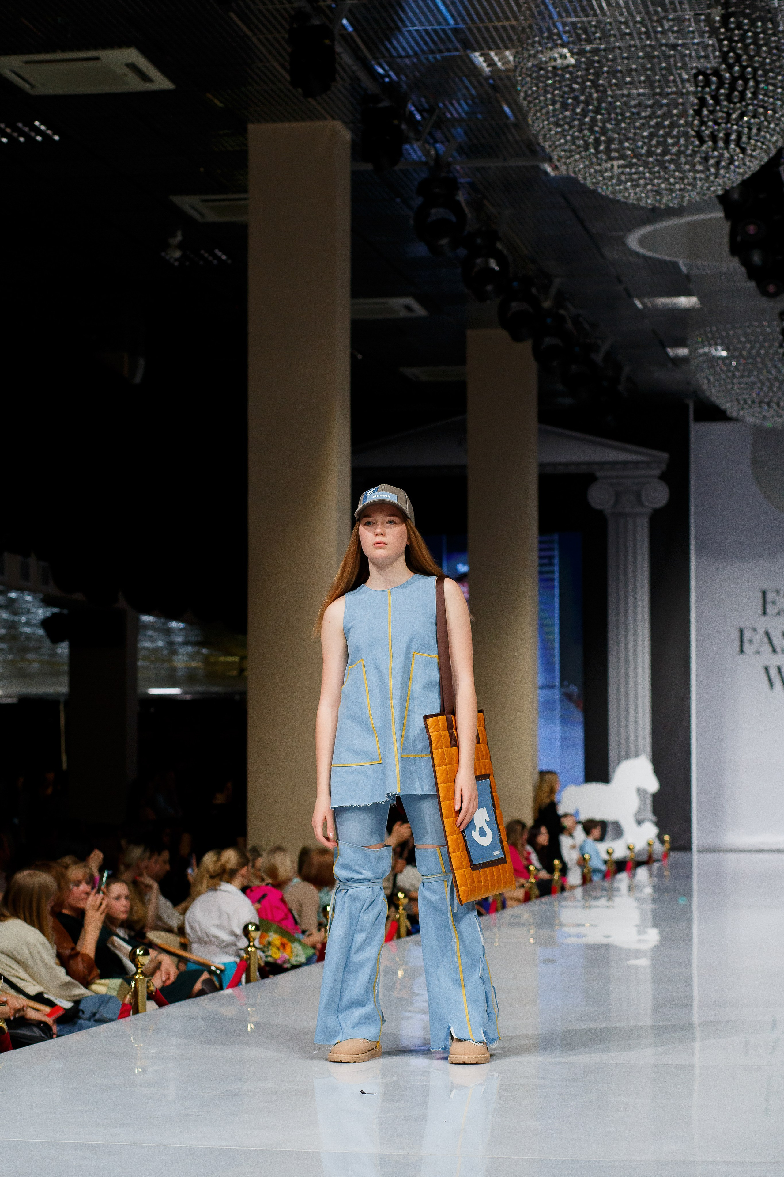 Показ дизайнера Надежды Шибиной на Estet Fashion Week. Фотограф в Подольске — Мария Бучнева