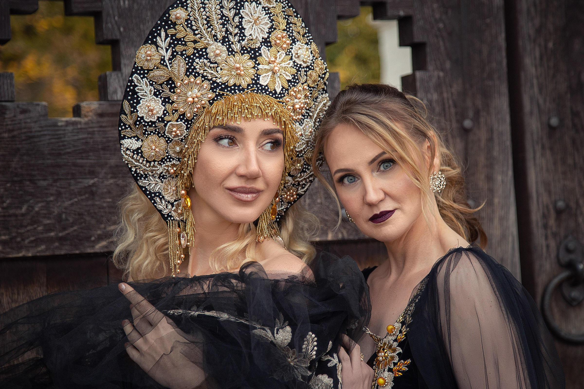 Женский портрет с лисой — необычная съемка с контактным животным | Фотограф Анна Татаурова. Фотограф Анна Татаурова | Авторская фотосъемка в Москве