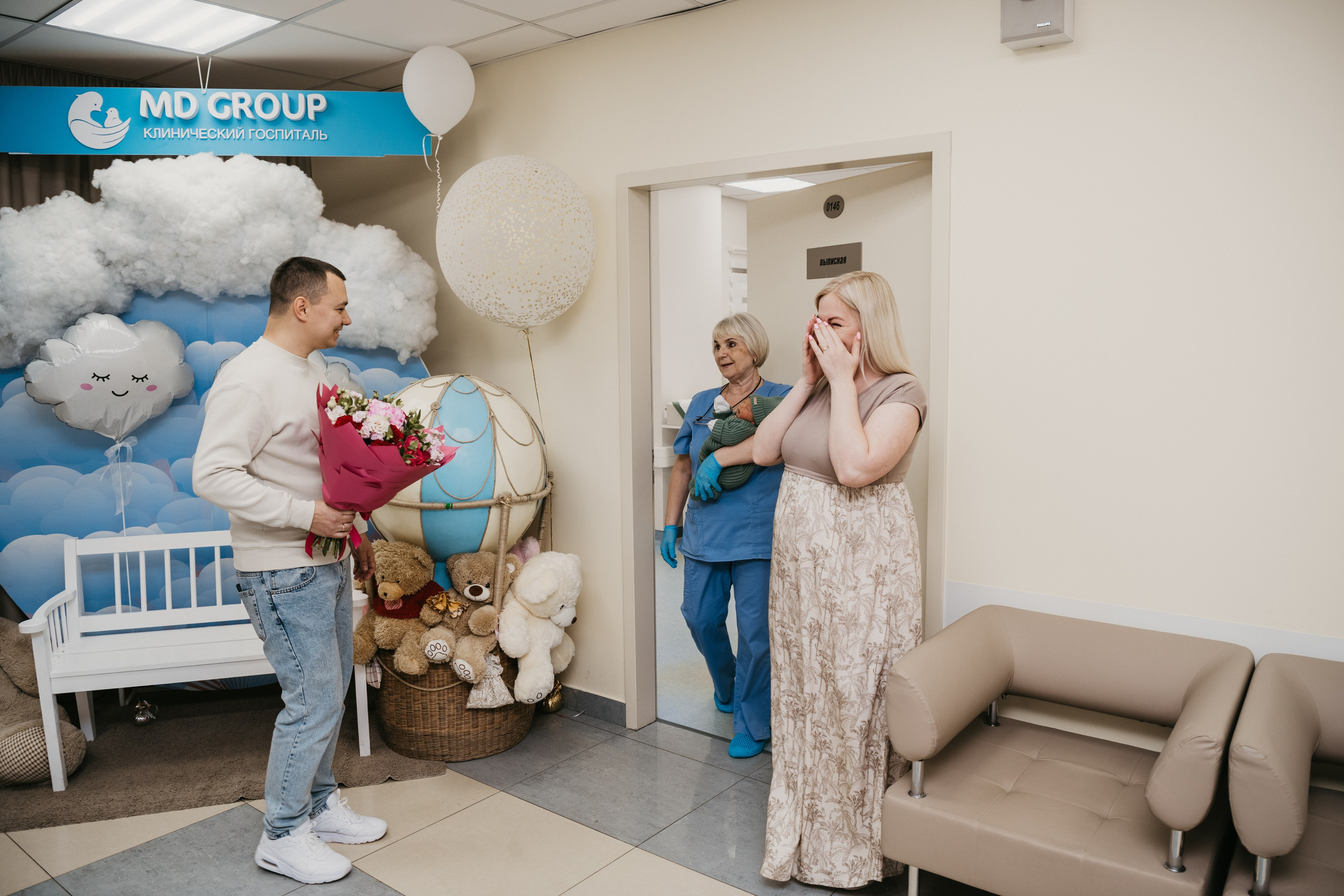 Выписка Степана на Севастопольском. Фотограф на выписку из роддома в Москве и МО
