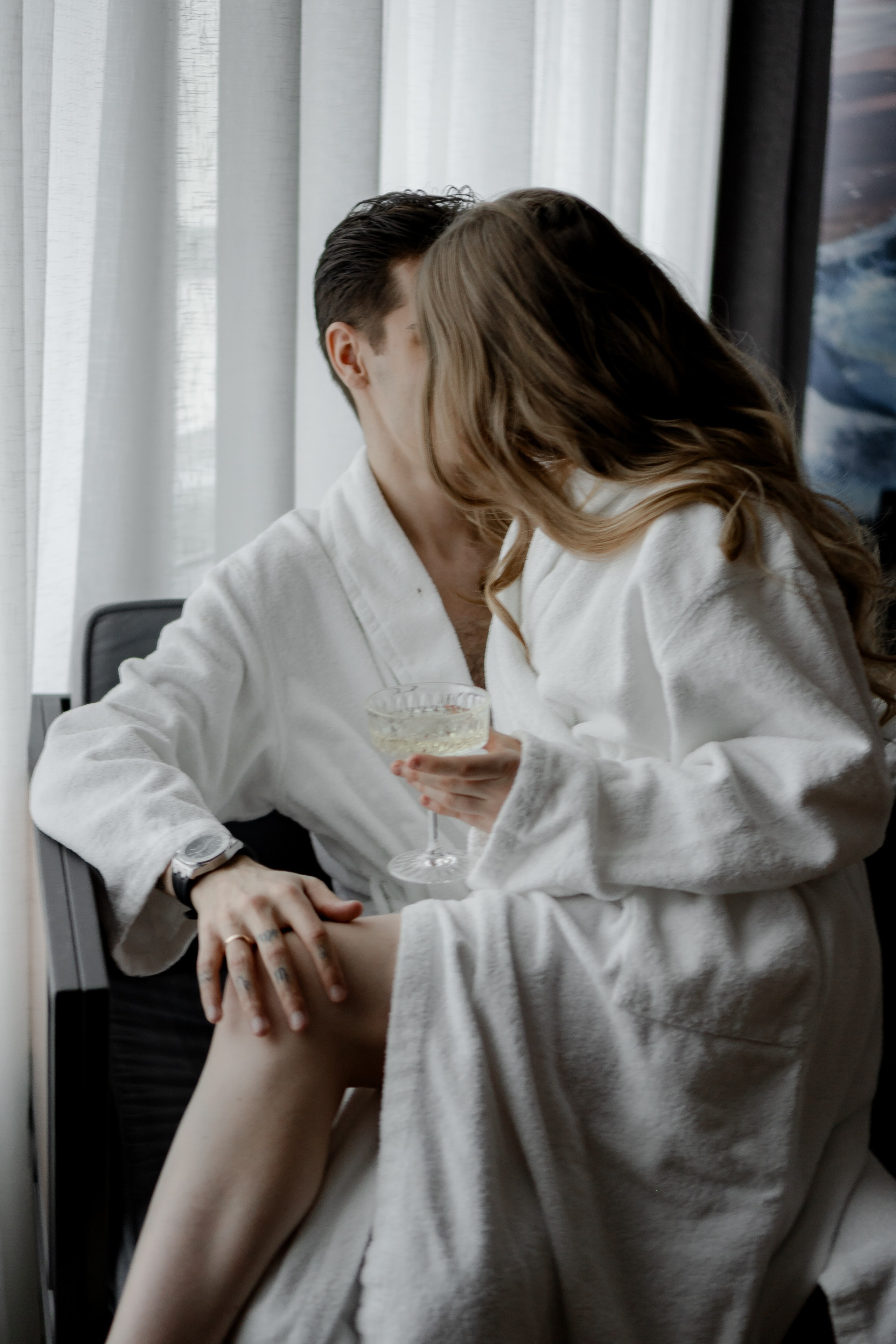 СВАДЕБНАЯ СЬЕМКА СБОРОВ В ОТЕЛЕ И ВЫЕЗД НА ЦЕРЕМОНИЮ (СНЯТО В СИБИРЕ В НИЖНЕВАРТОВСКЕ). Профессиональный фотограф, Санкт-Петербург — Виктория Богомолова