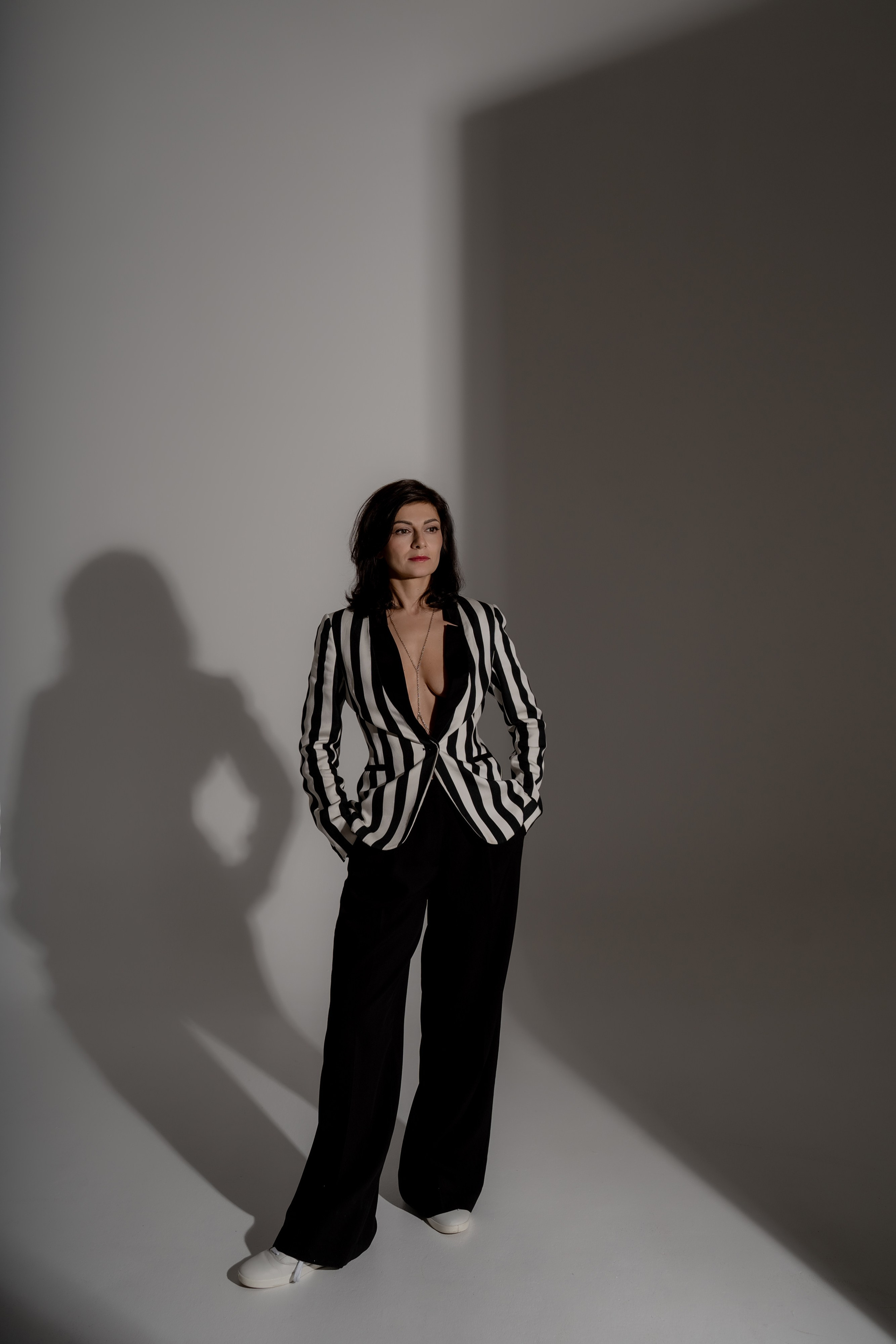 Фотосессия в студии «Классическая женственность». Портретный и свадебный фотограф Алла Карени Москва