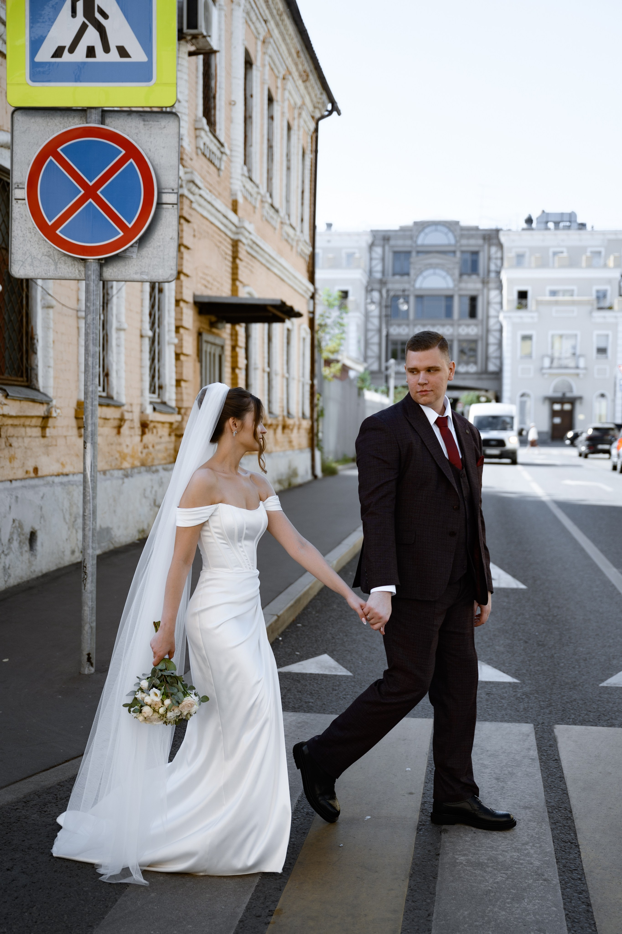 04.09.2024. RETOUCH-HOUSE