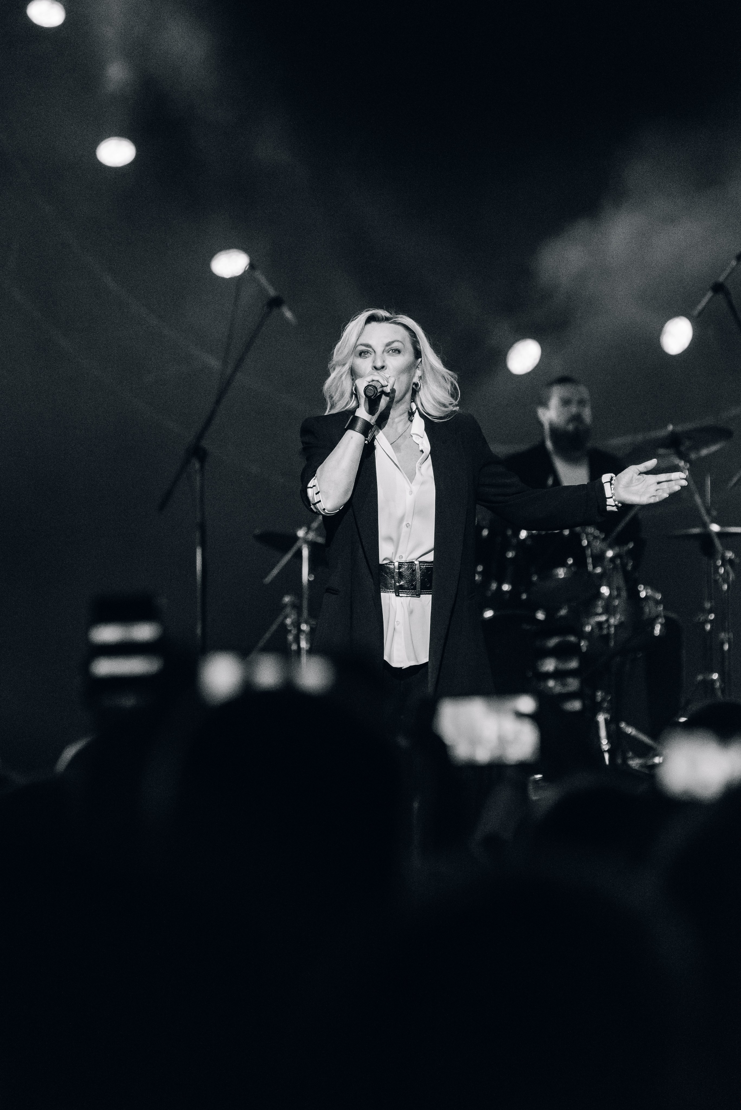 Дискотека 80-90-2000х — «Имена на все времена», Крокус Сити Холл. Бренд-фотограф для экспертов и блогеров в Москве Влада Горбовская