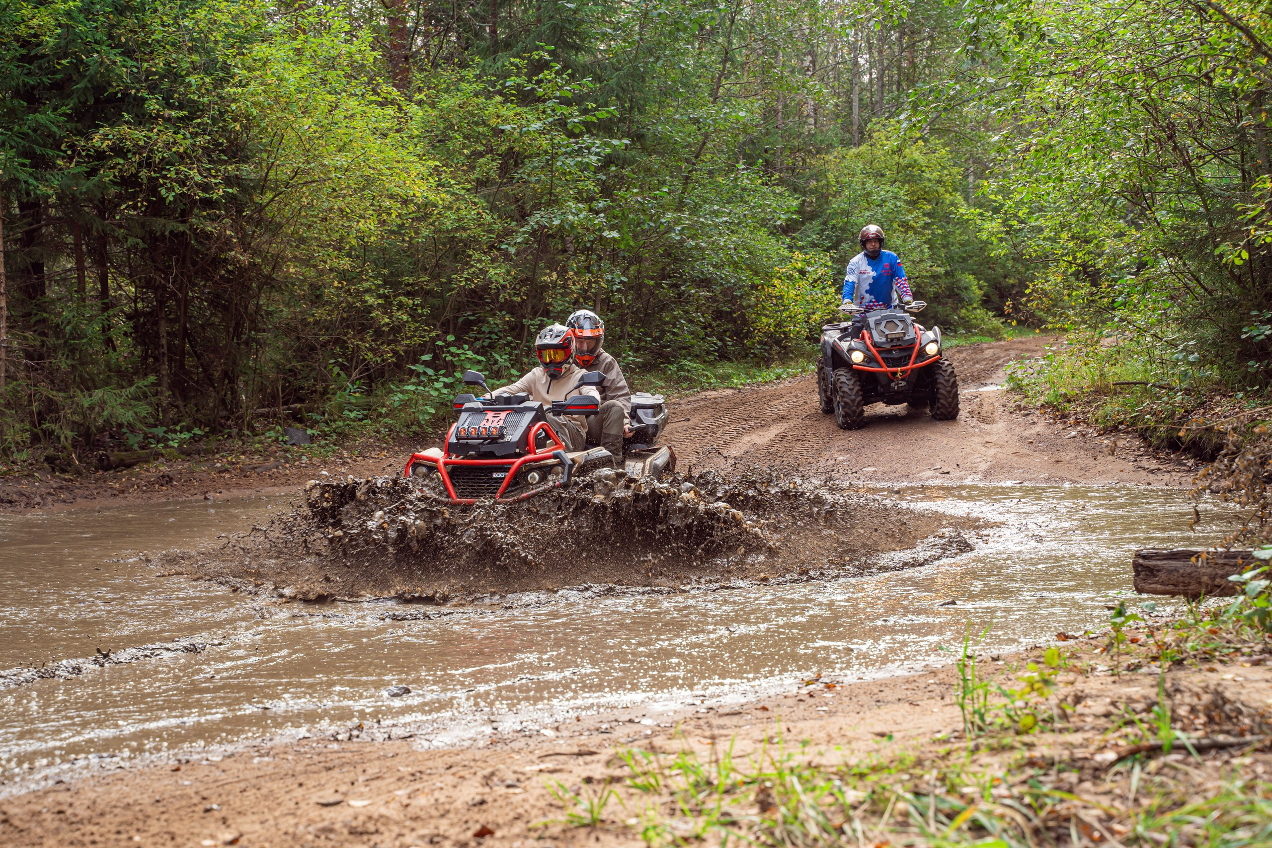 Квадровыезд —спортивный репортаж в Ленинградской области. Свадебный, семейный, портретный, репортажный фотограф в Санкт-Петербурге