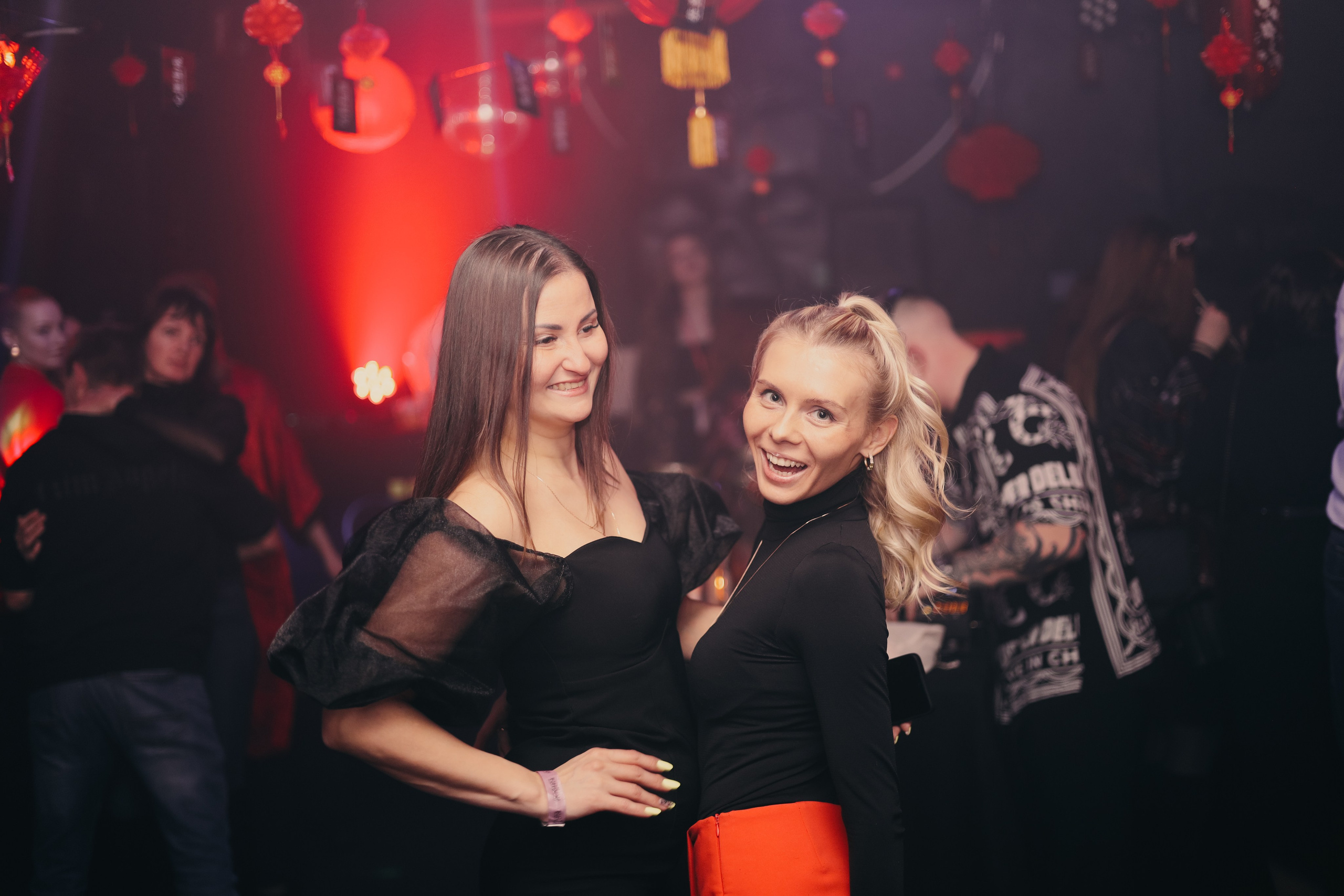 Искра Black. Фотограф Мария Лаенко