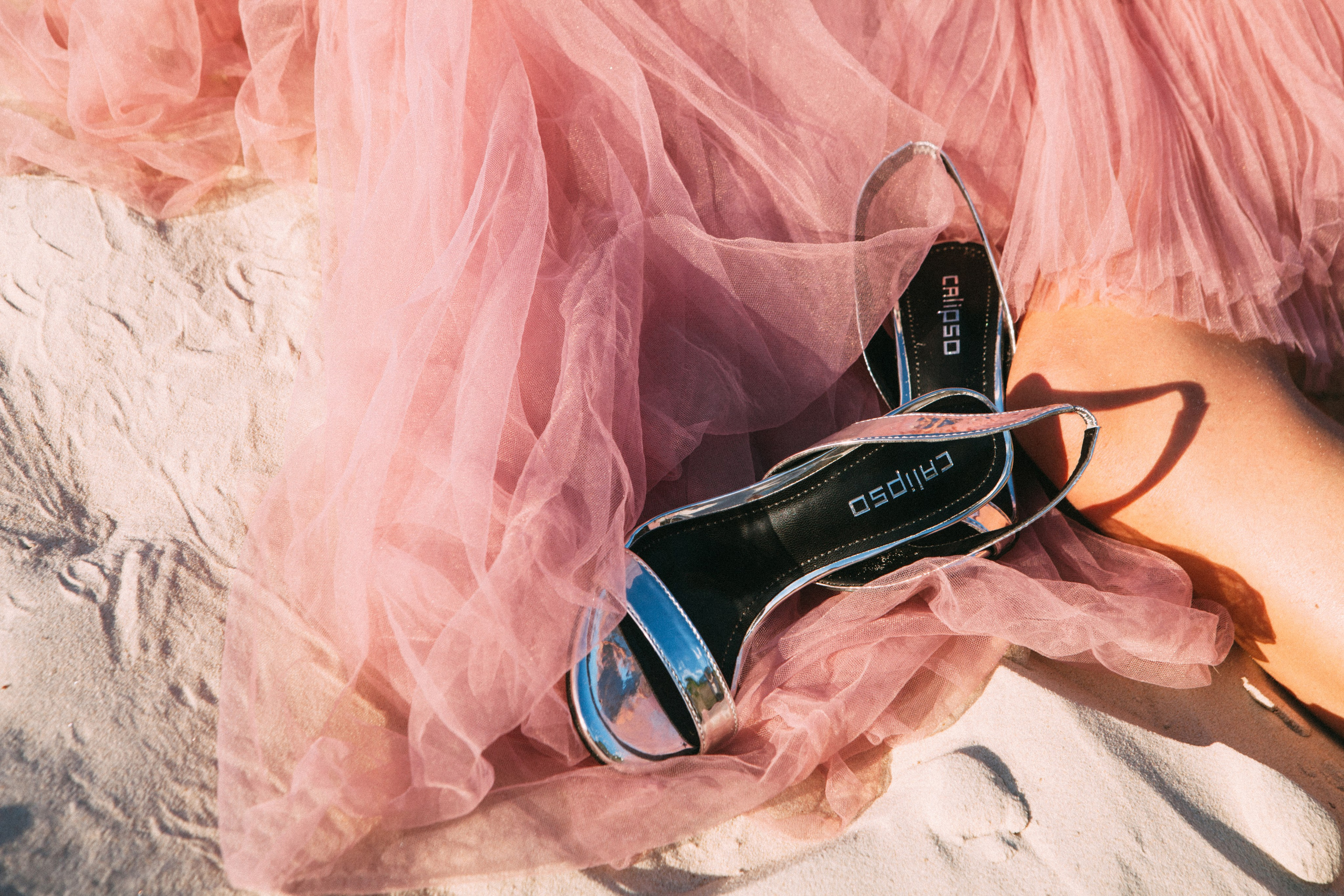 Обувь-модели. Съемка в фотостудии для маркетплейсов. Топ-фотограф