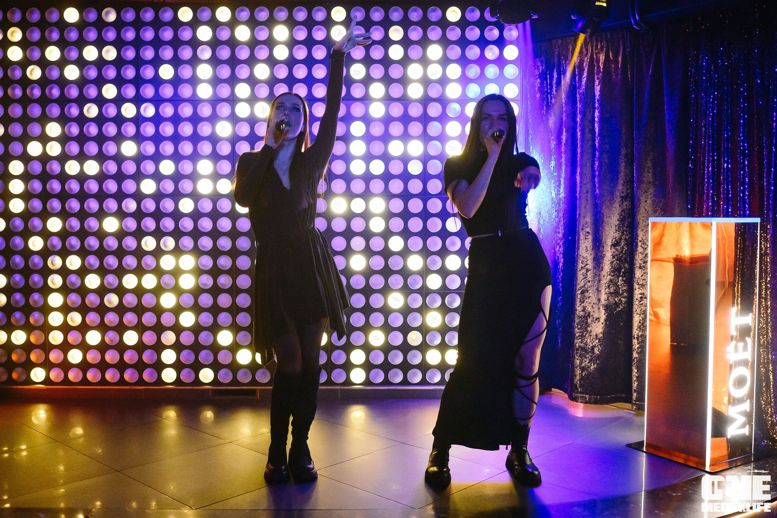 Фотоотчет из караоке-клуба Эйфория. One Media Life: фоторепортажи, фотоотчеты с мероприятий и заведений