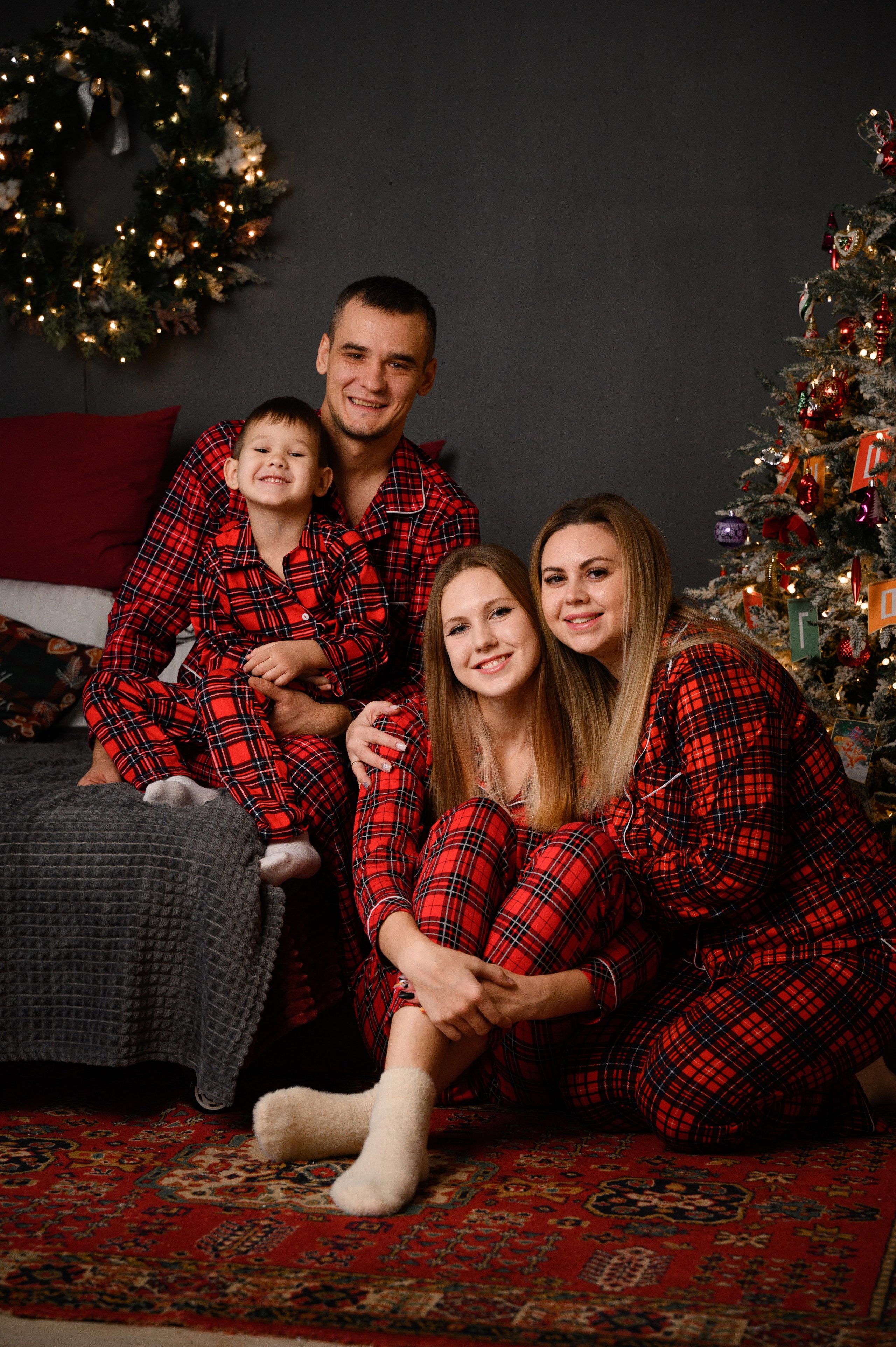 Самая НОВОГОДНЯЯ фотосессия!. Свадебный фотограф Константинова Елена