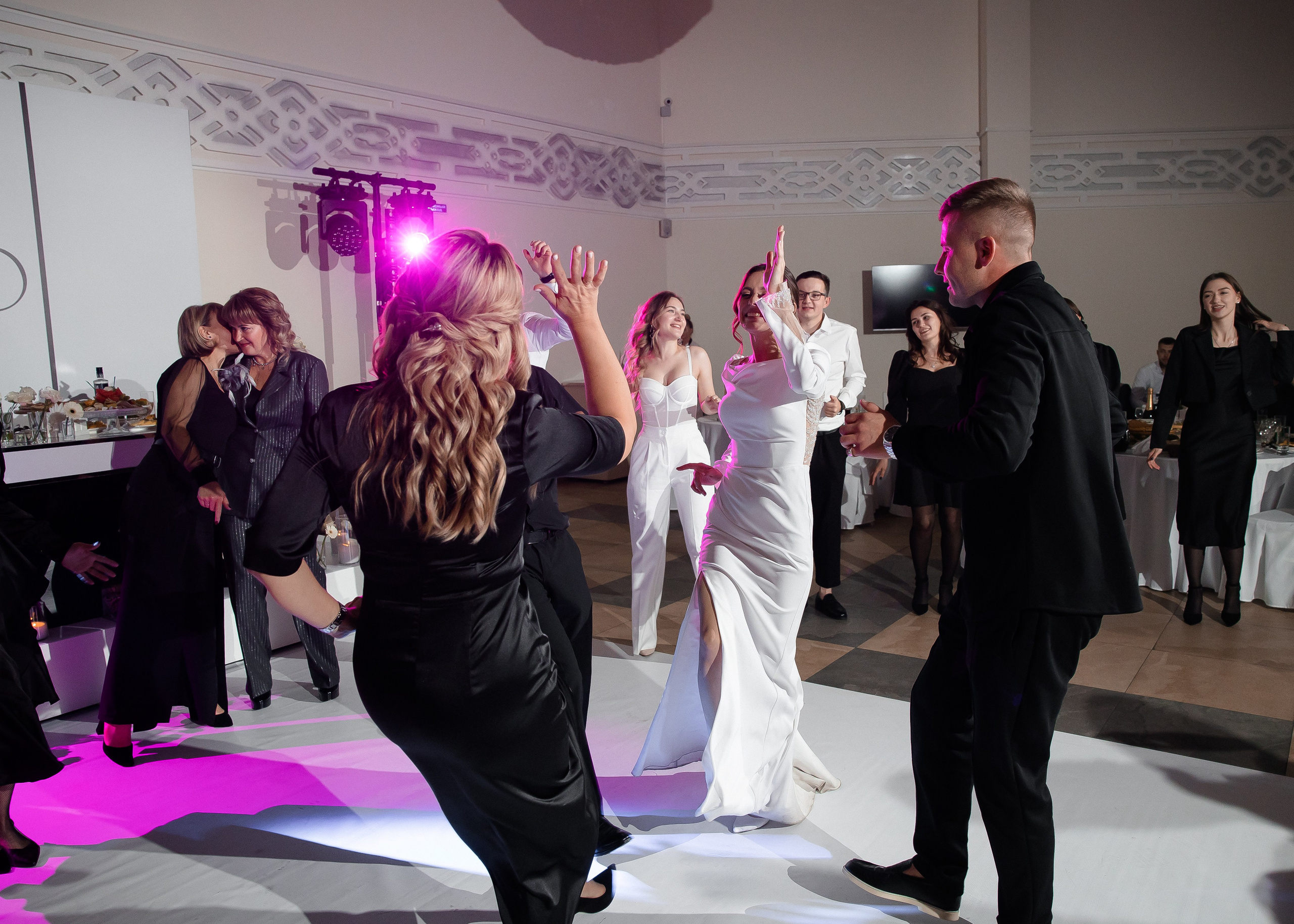 Яна + Максим. Свадебный и семейный фотограф в Саратове Маша Паника