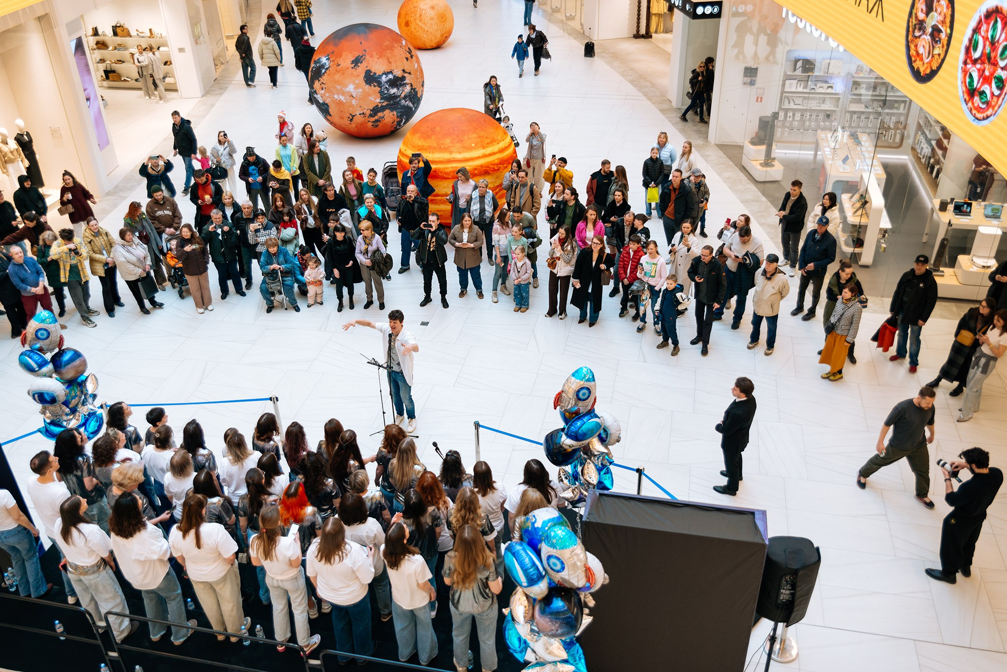 Нескучный хор ТРЦ «Голливуд». Апрель 26. Репортажный фотограф в Санкт-Петербурге Анастасия Клёпова