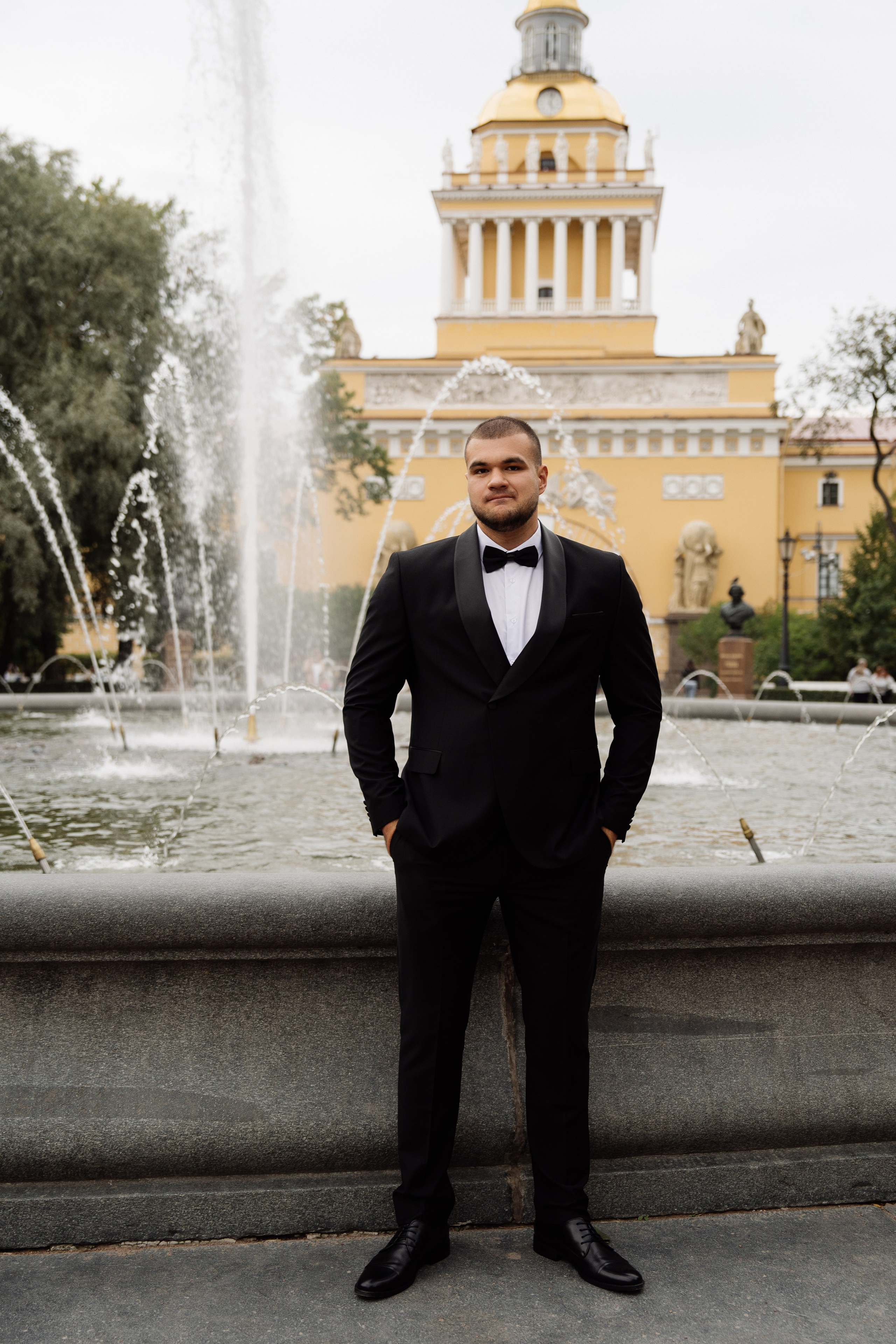 Свадьба в сошиал клабе. Свадебный фотограф организатор в Санкт-Петербурге Ассоль Опарина