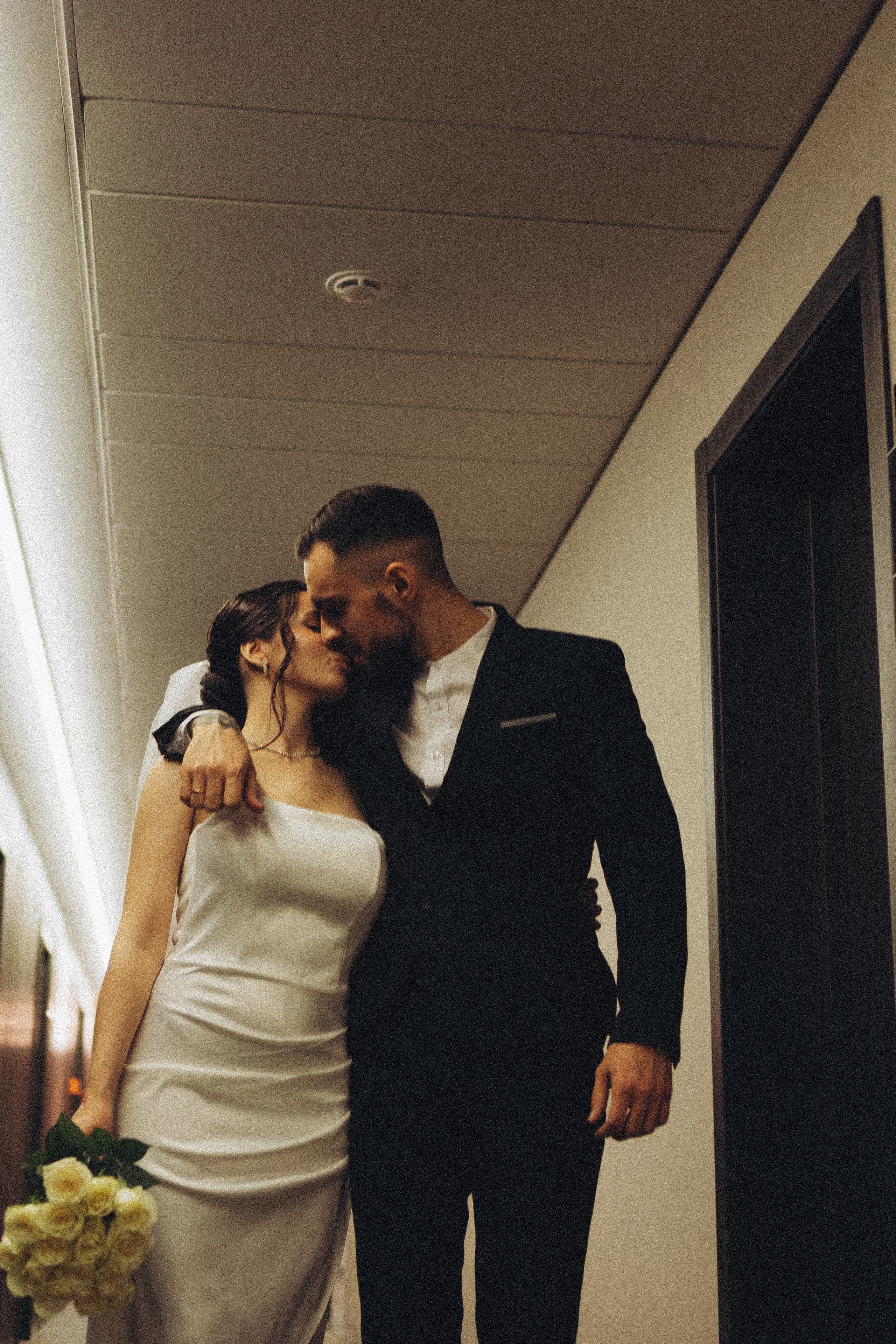 СВАДЕБНАЯ СЬЕМКА СБОРОВ ЖЕНИХА И НЕВЕСТЫ В ОТЕЛЕ И ТАКЖЕ ФОТОСЕССИИЯ В ОТЕЛЕЕ МЕГАПОЛИС БРЯНСК. Профессиональный фотограф, Санкт-Петербург — Виктория Богомолова