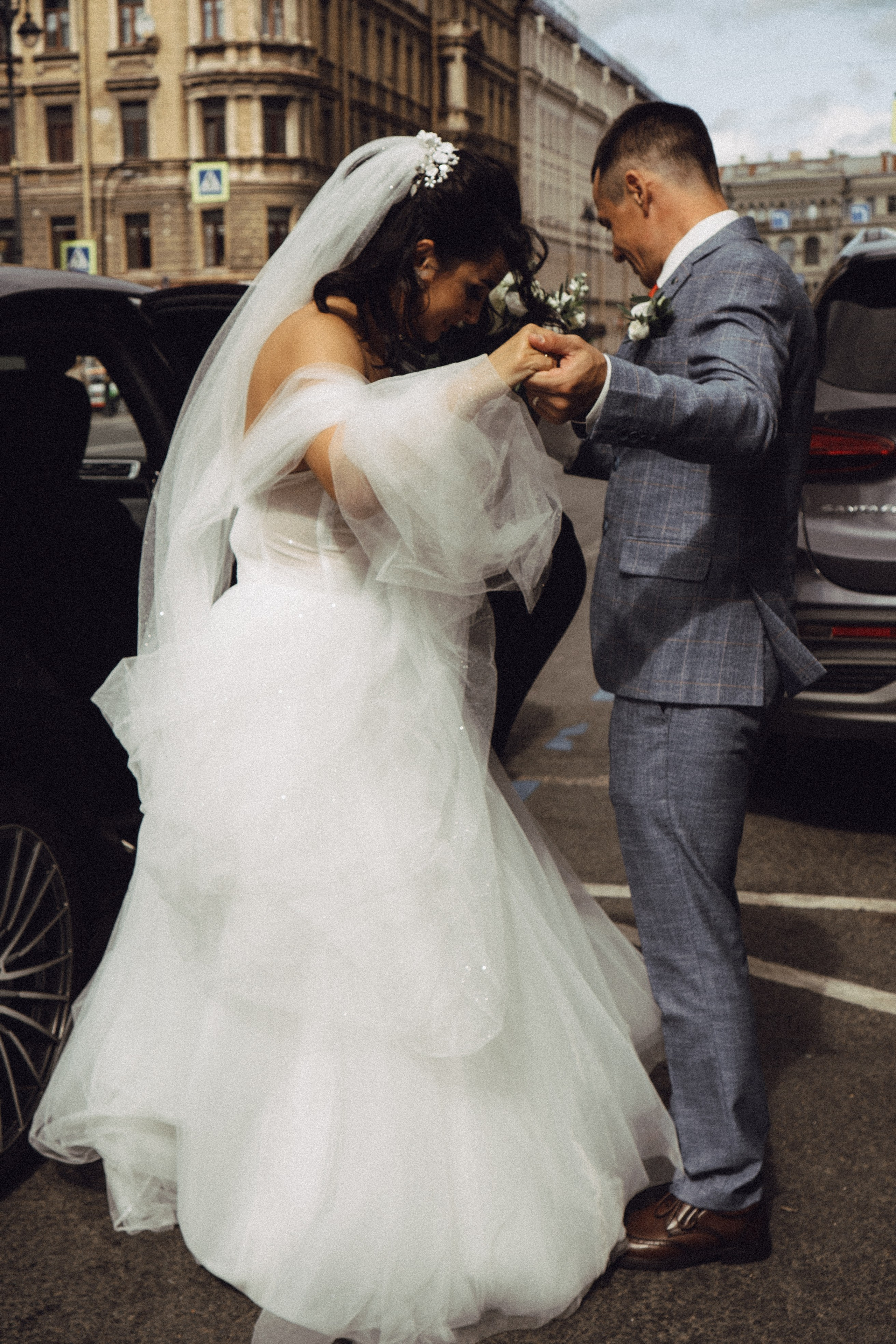 СВАДЕБНАЯ ПРОГУЛКА РЕСТОРАН МЫ ЖЕ НА ТЫ И ФОТОСЕССИИЯ С АВТОМОБИЛЕМ. Профессиональный фотограф, Санкт-Петербург — Виктория Богомолова