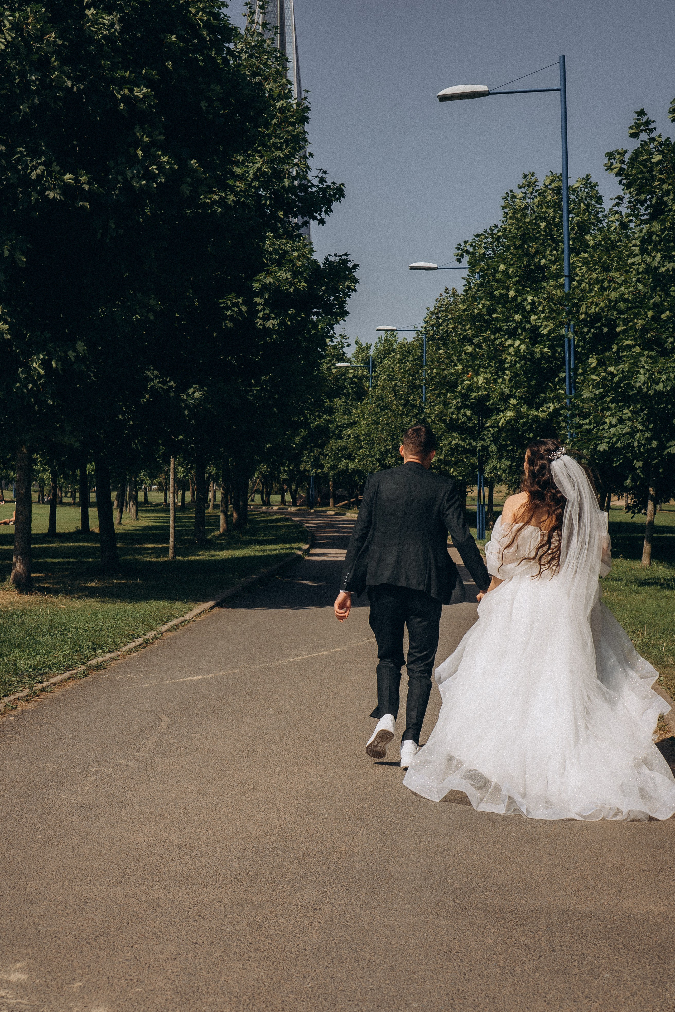 СВАДЕБНАЯ СЬЕМК В ПАРКЕ 300-ЛЕТИЯ. Профессиональный фотограф, Санкт-Петербург — Виктория Богомолова