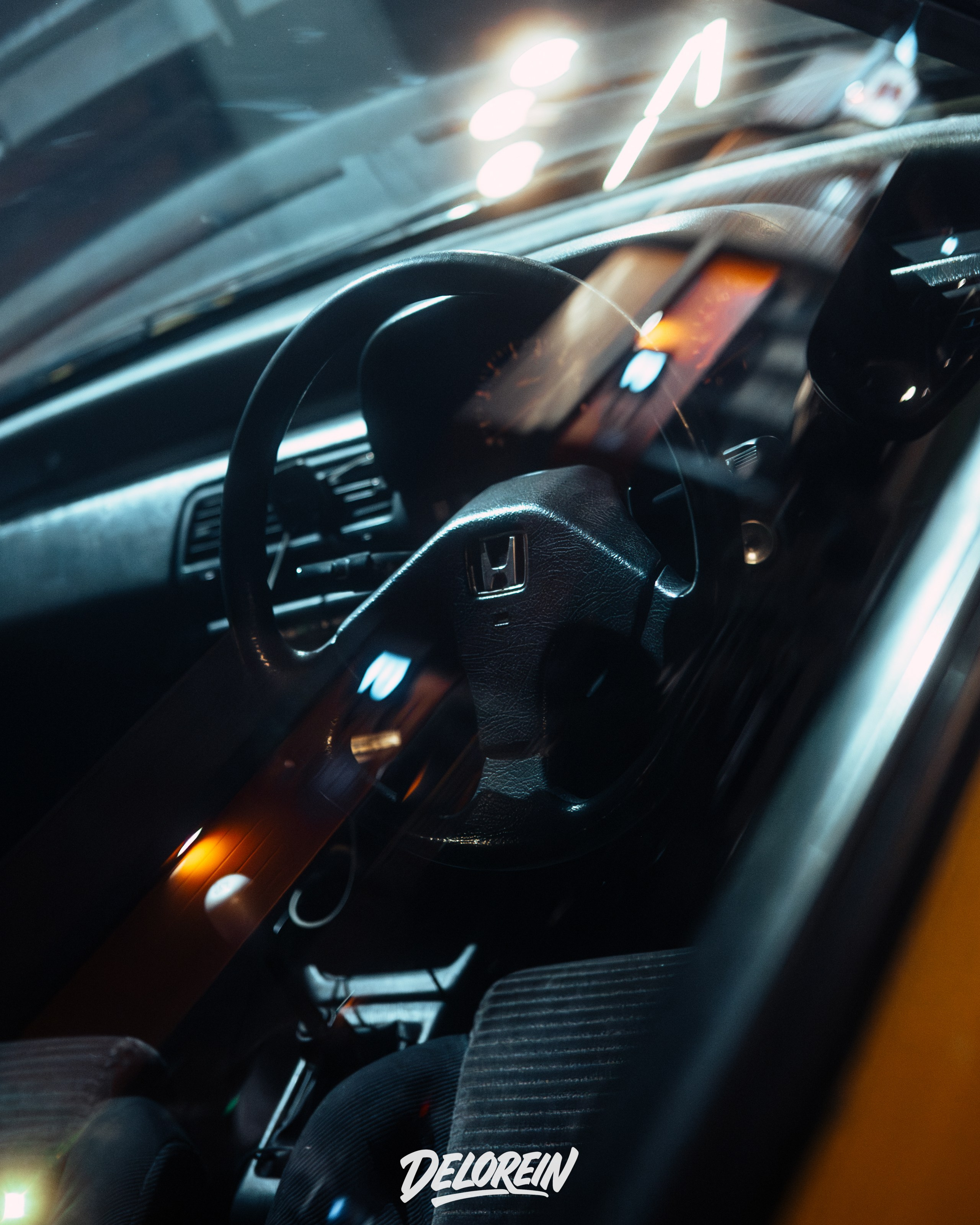 Downfly 3 сентября 2025. DeLorein