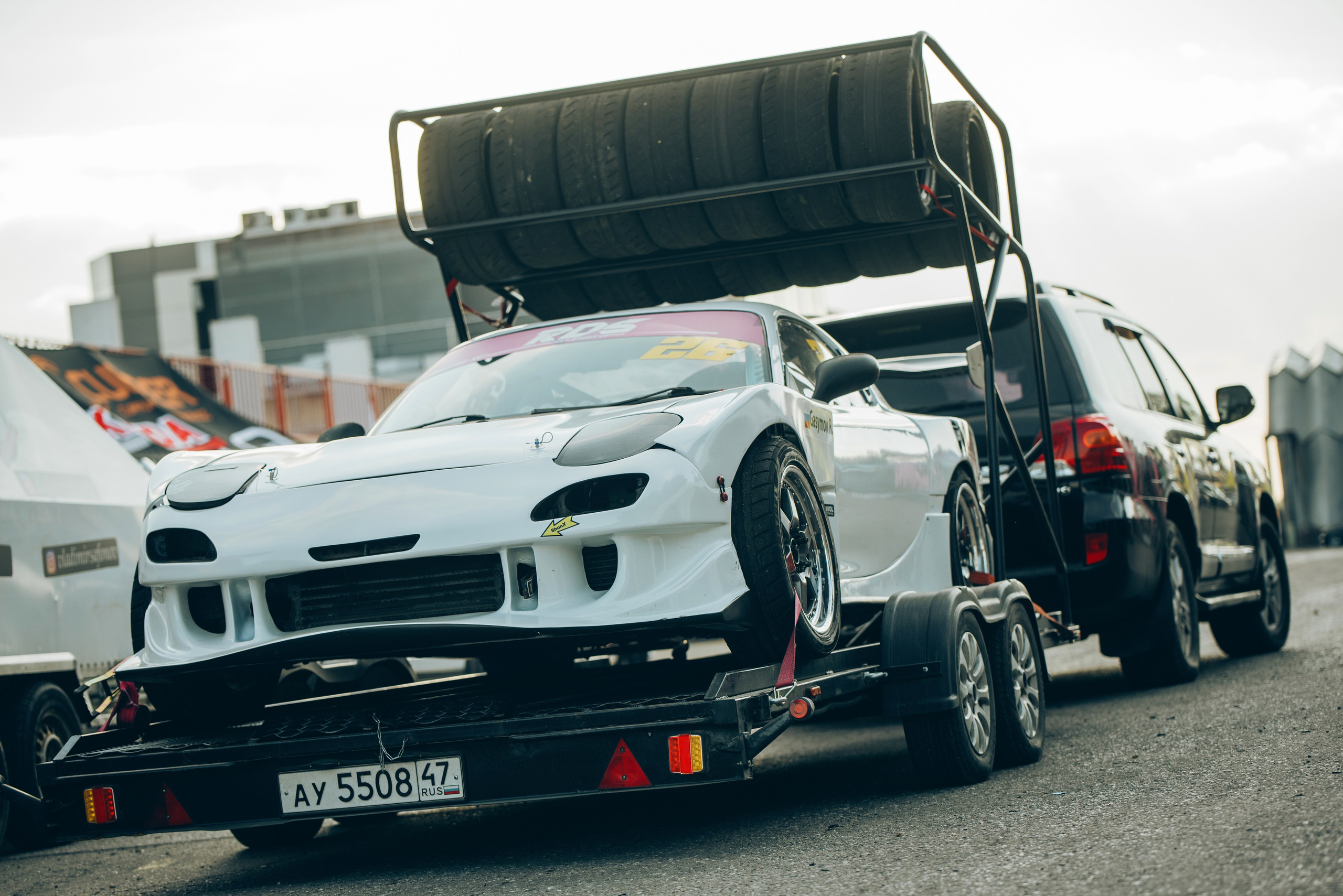 Rds запад ADM Raceway. DeLorein