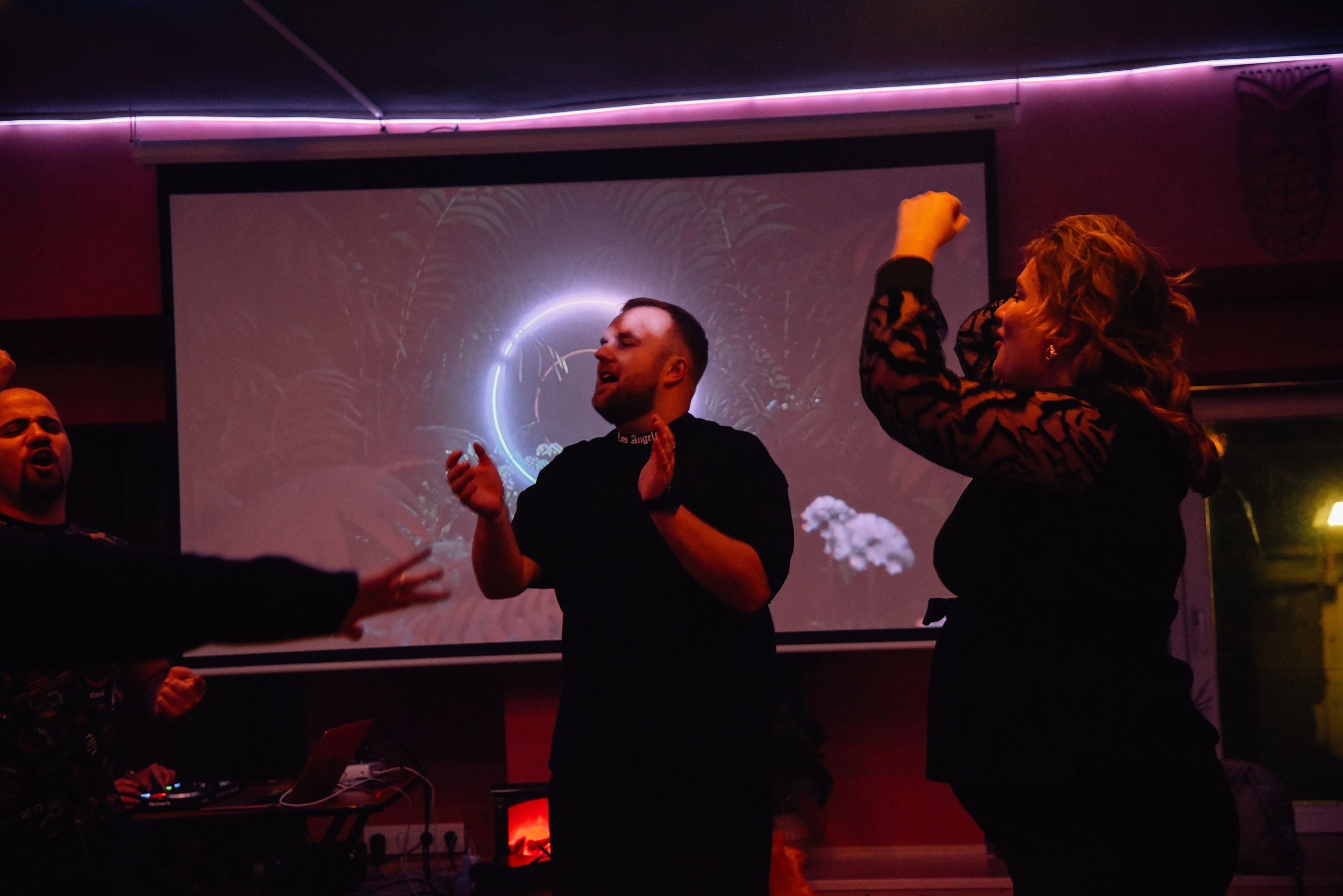 Все в черном. Фотограф Лола Волна, город Москва