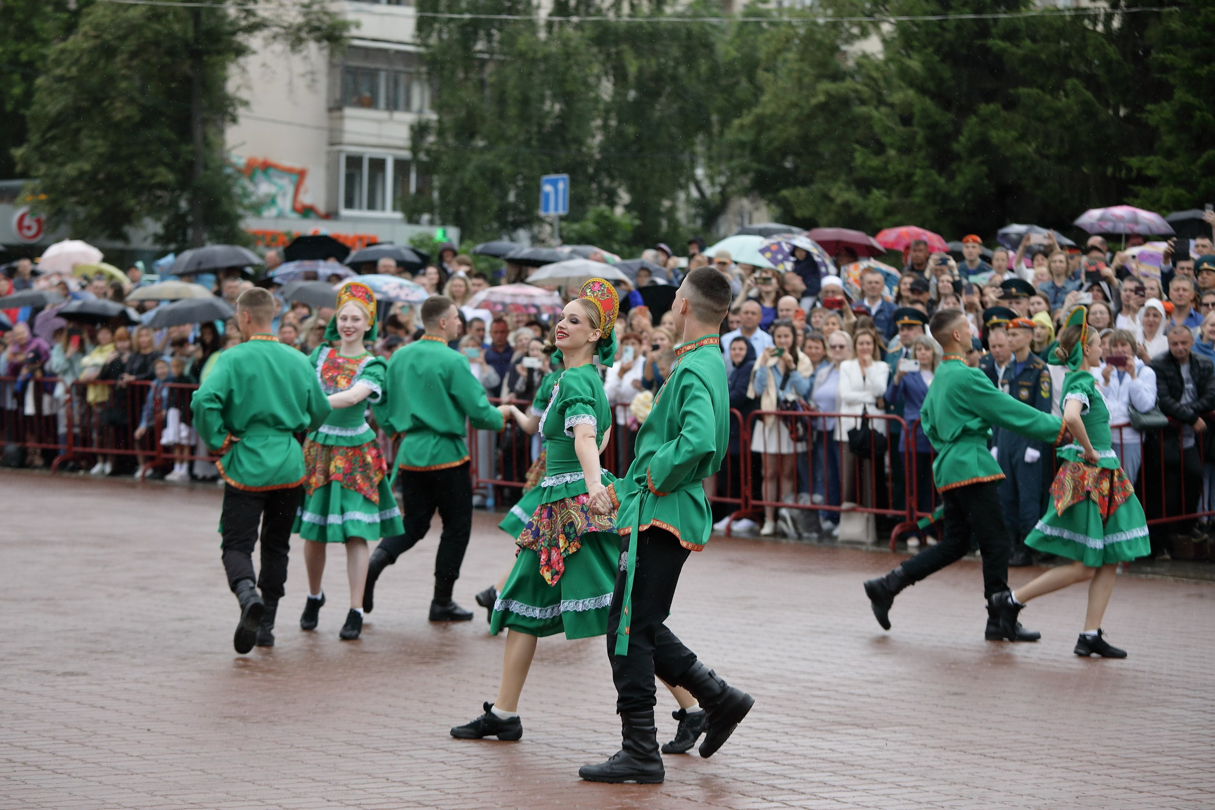 Выпуск Уральского института ГПС МЧС России. Свадебный и семейный фотограф и видеограф в Екатеринбурге Полянские Тимур и Анастасия