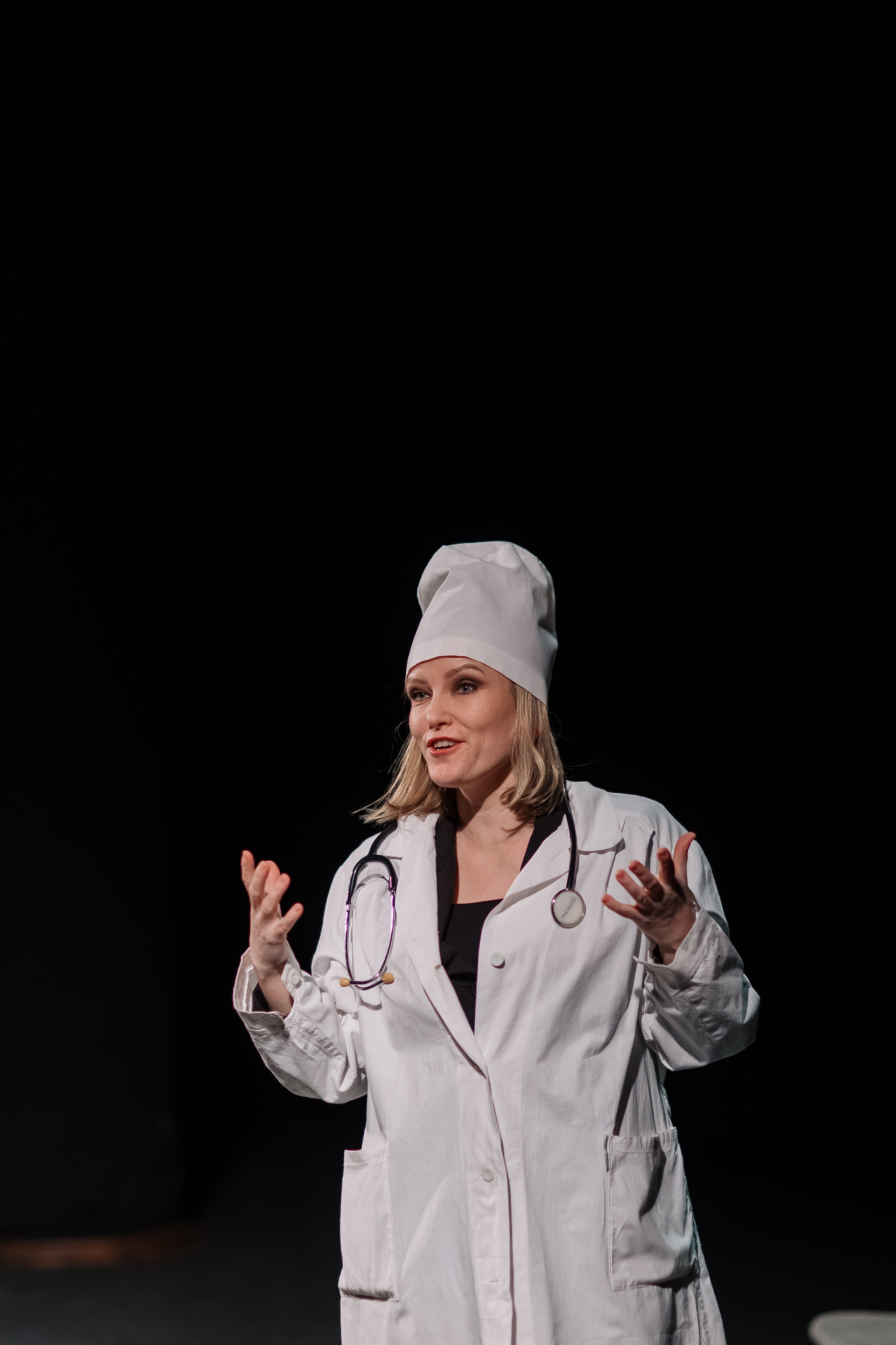 Спектакль. Свадебный фотограф