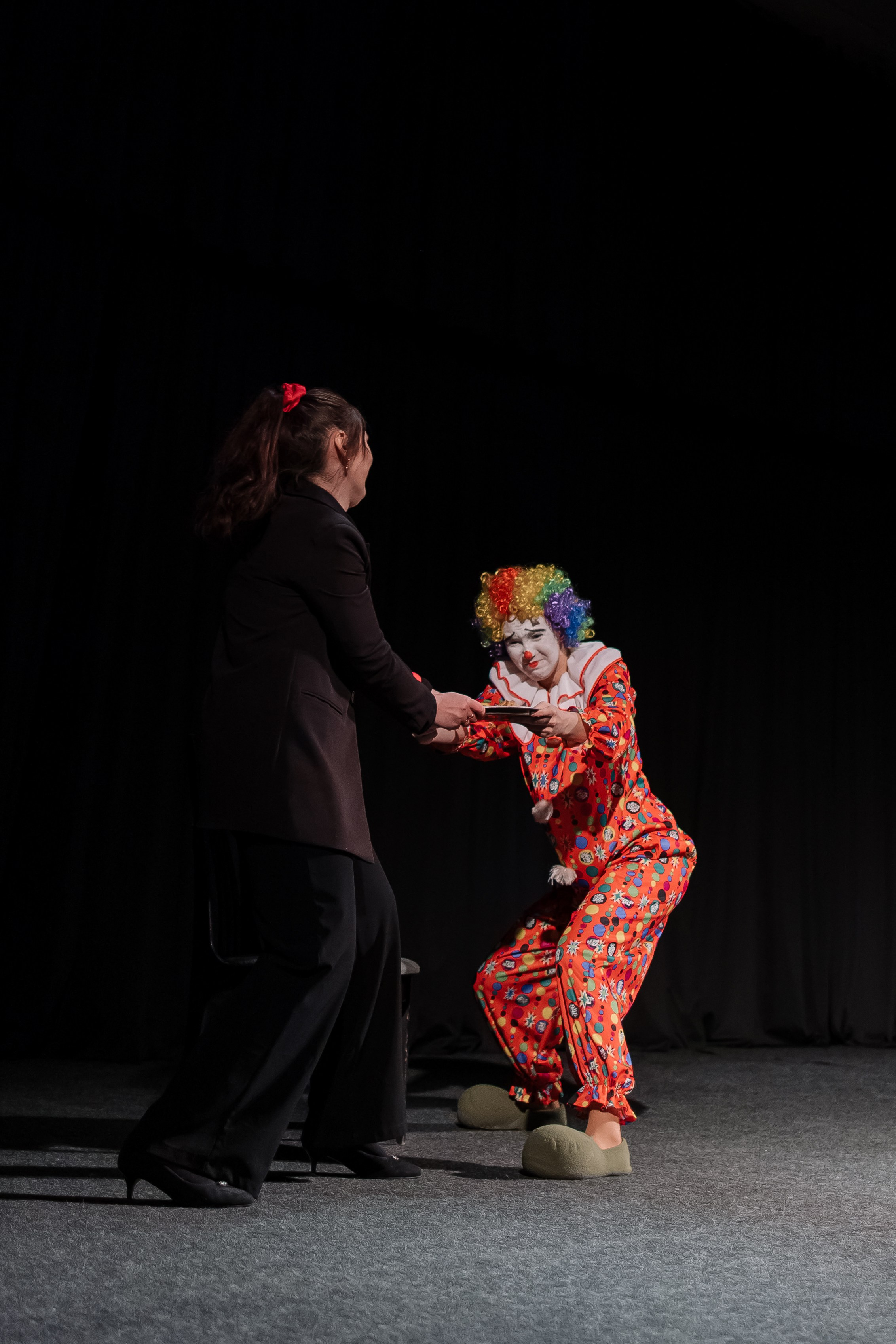 Спектакль. Свадебный фотограф