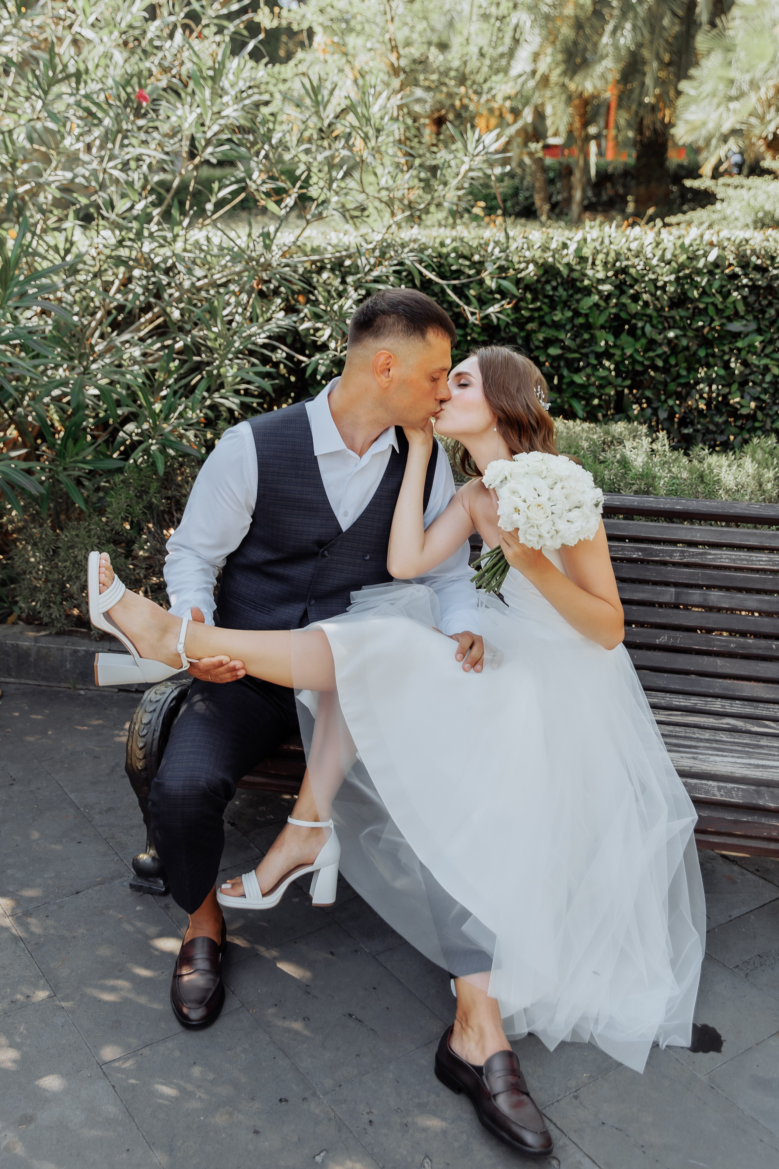 Роскошная фотосессия в Сочи на яхте. Свадебный фотограф в Абхазии, Сухум, Гагра, Сочи