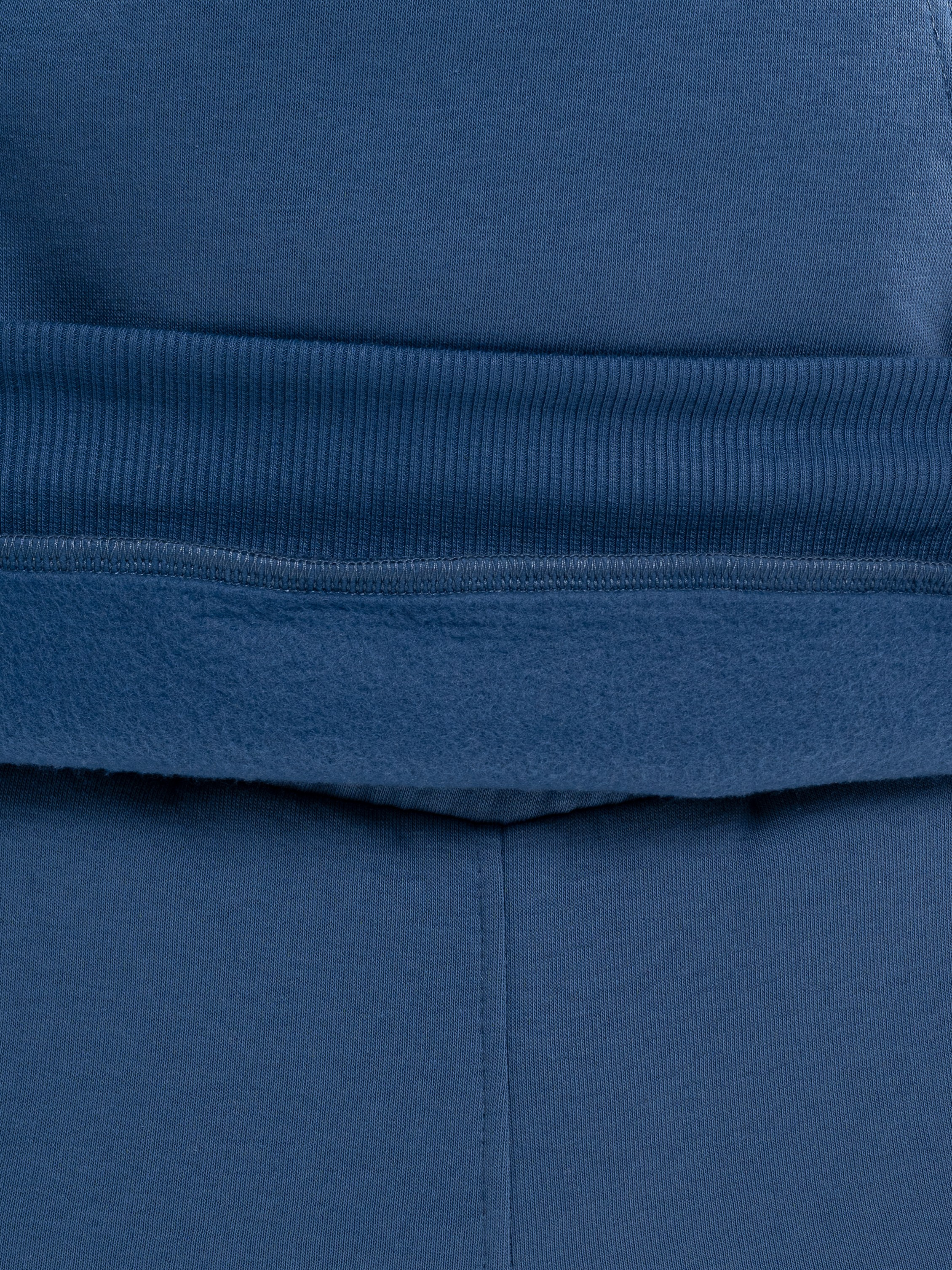 Мужские костюмы. Предметный фотограф, фото для маркетплейсов Пятигорск, КМВ