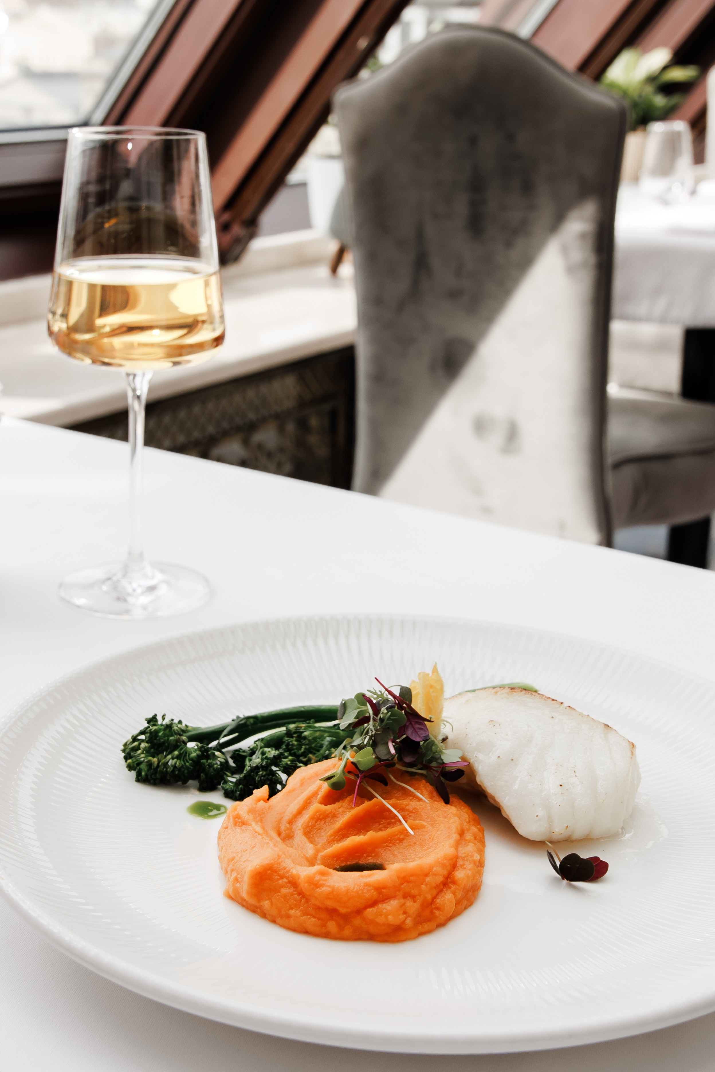 Дмитрий Крючков, шеф-повар отеля The St. Regis Moscow Nikolskaya. Свадебный/Портретный фотограф снимаю в Москве