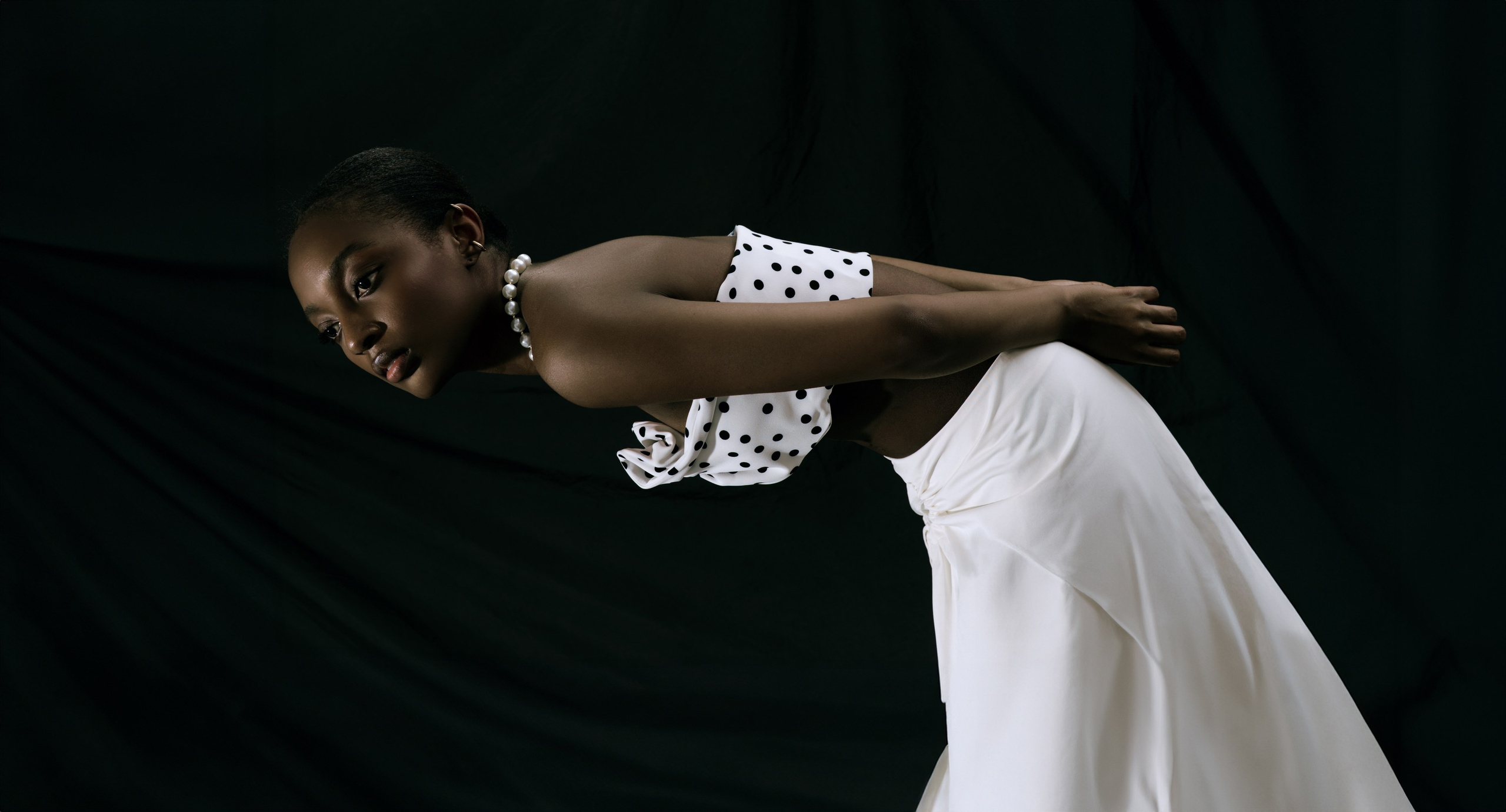 Контрастная фэшн. Женский фотограф Санкт-Петербург