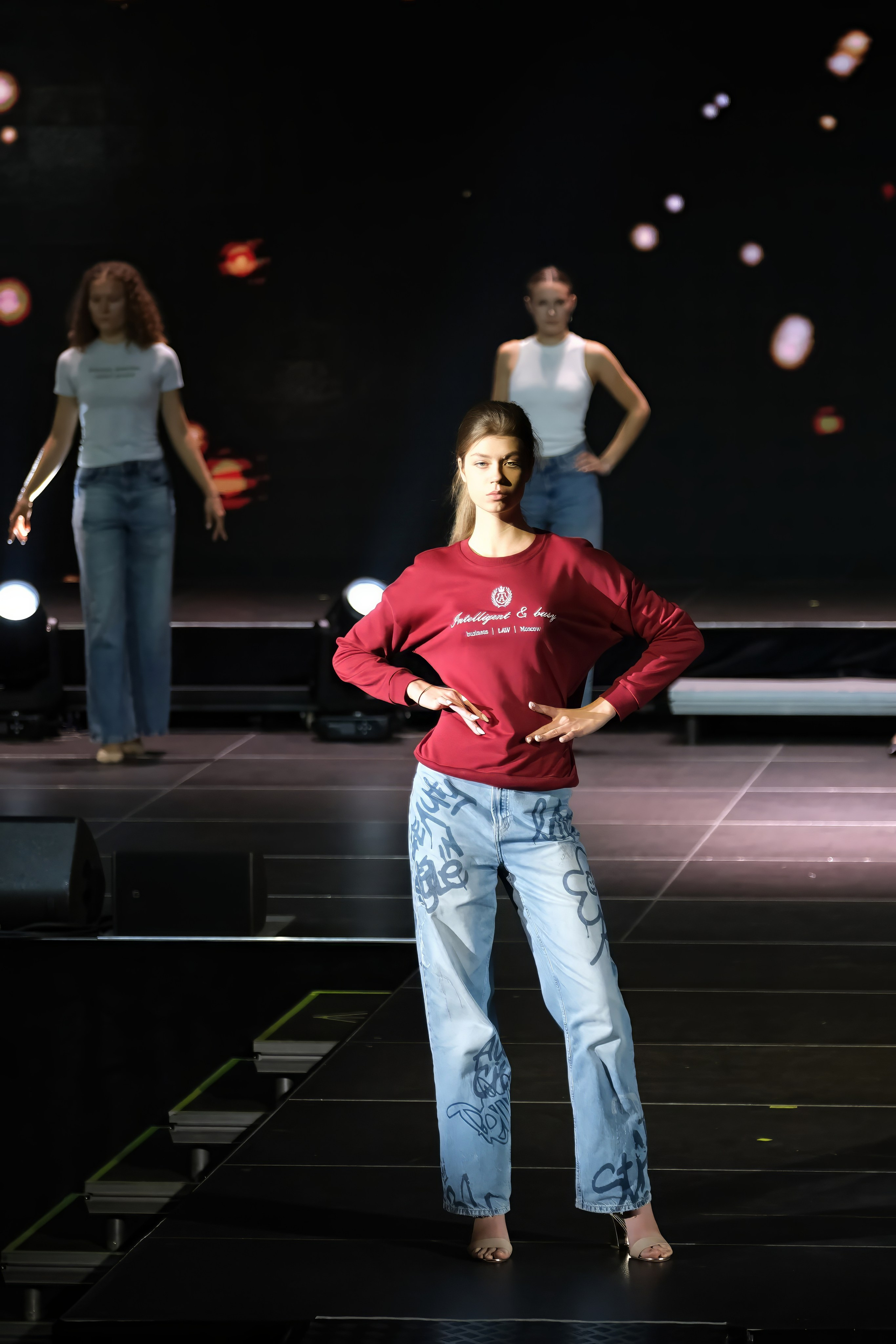 Подиумный спектакль «Стиль Надежды». Добро пожаловать в студию «Цифровой скульптор»  где искусство встречается с технологиями!