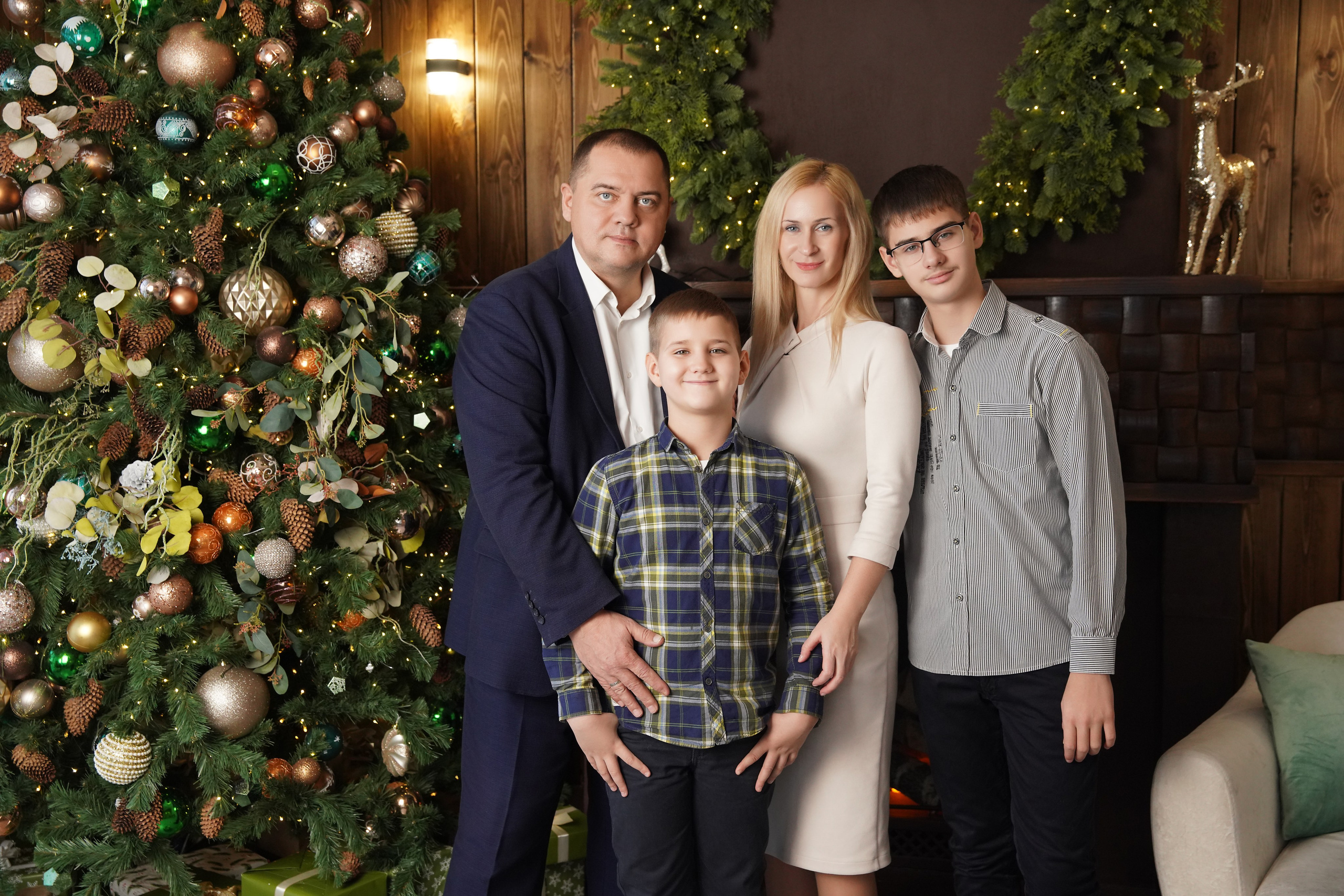 Новогодняя фотосессия. Фотограф новорожденных. Семейный и детский фотограф в городе Сургуте