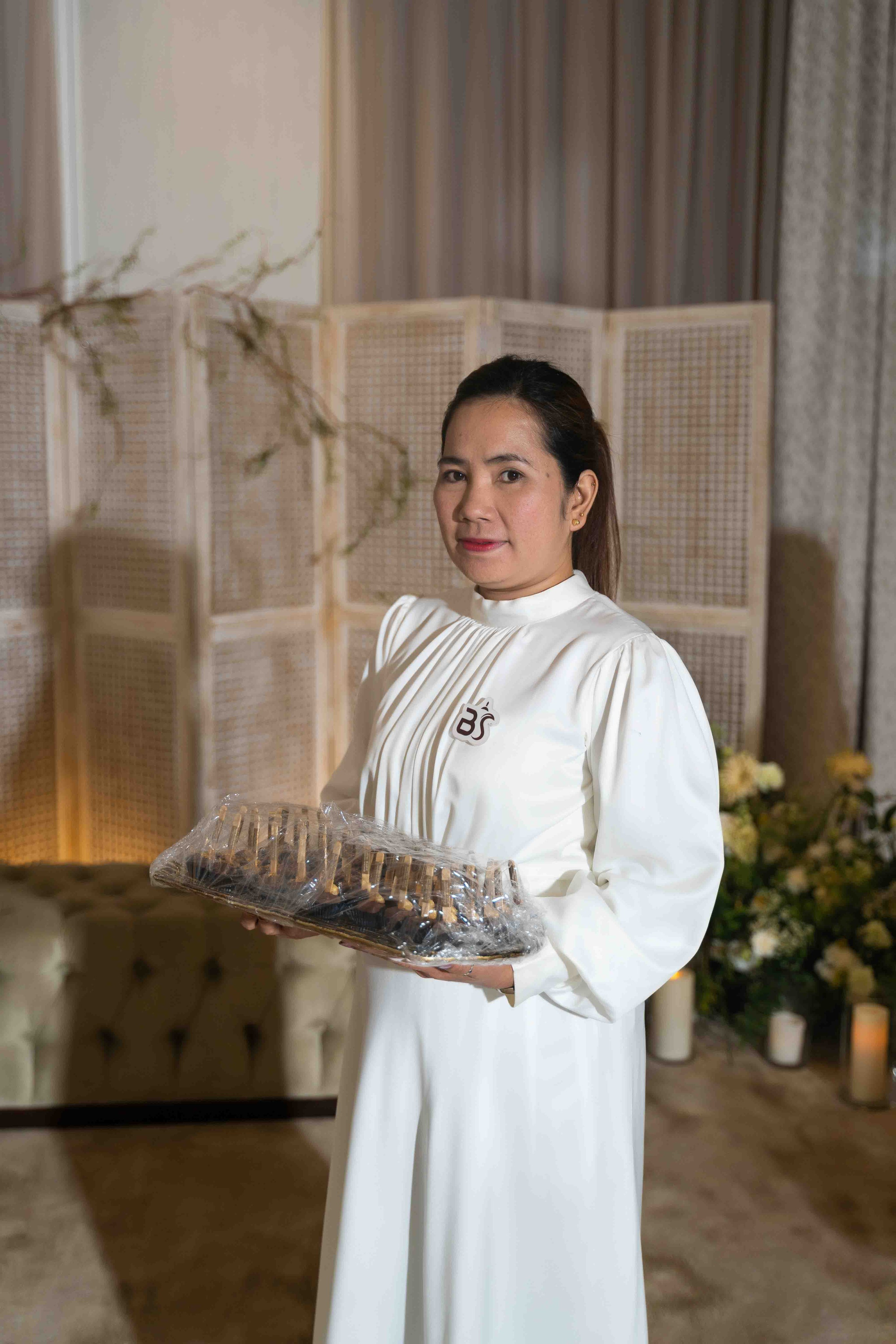 Арабская скромная помолвка дома (приватность на женские лица). Фотограф и видеограф в Москве и Абу Даби Мария Кулагина