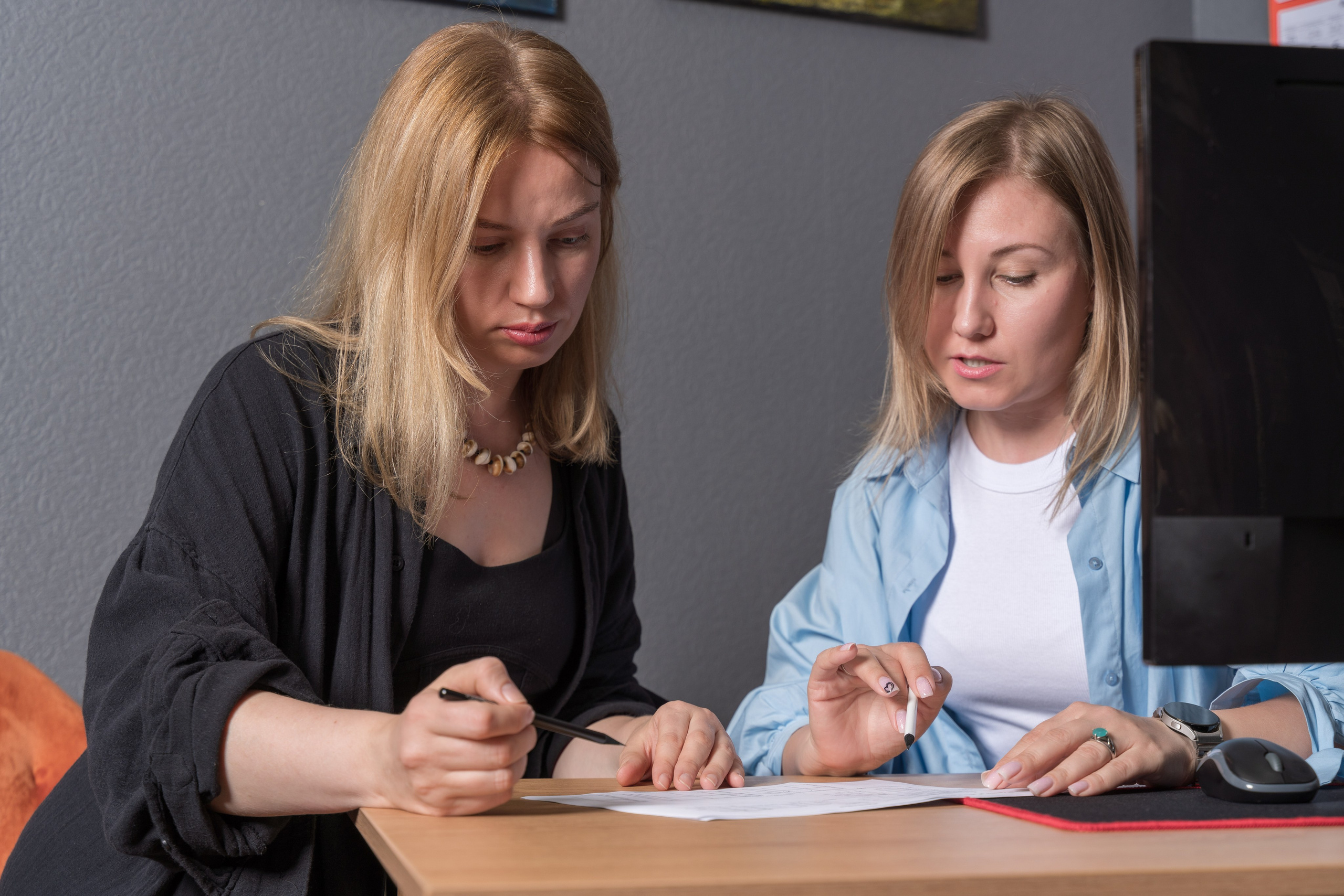 Съёмка сотрудников для образовательного центра Юникорн. Фотограф Наталья Соколовская. Новосибирск