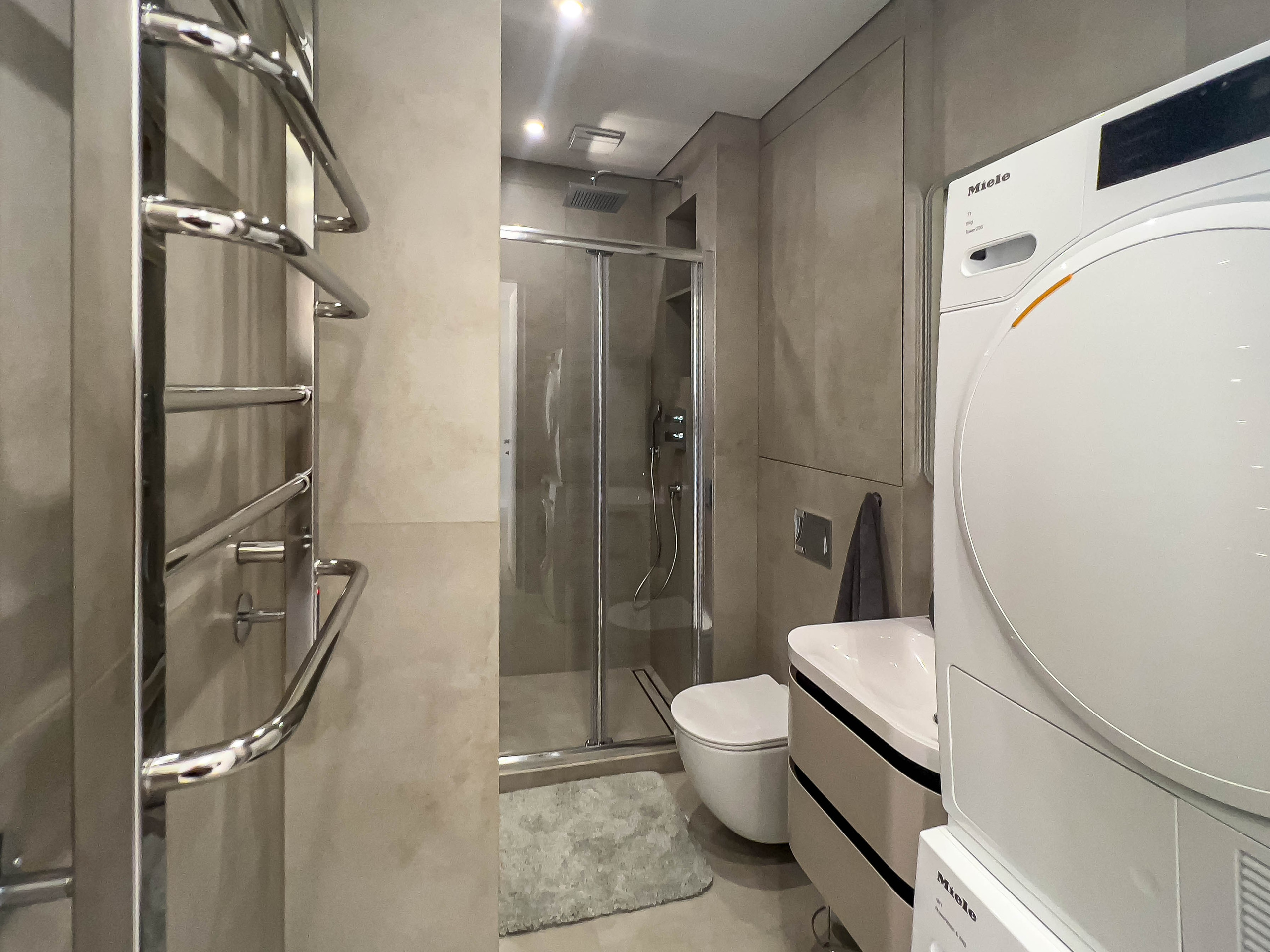 Flat. Fotograf Dmitrii Donets