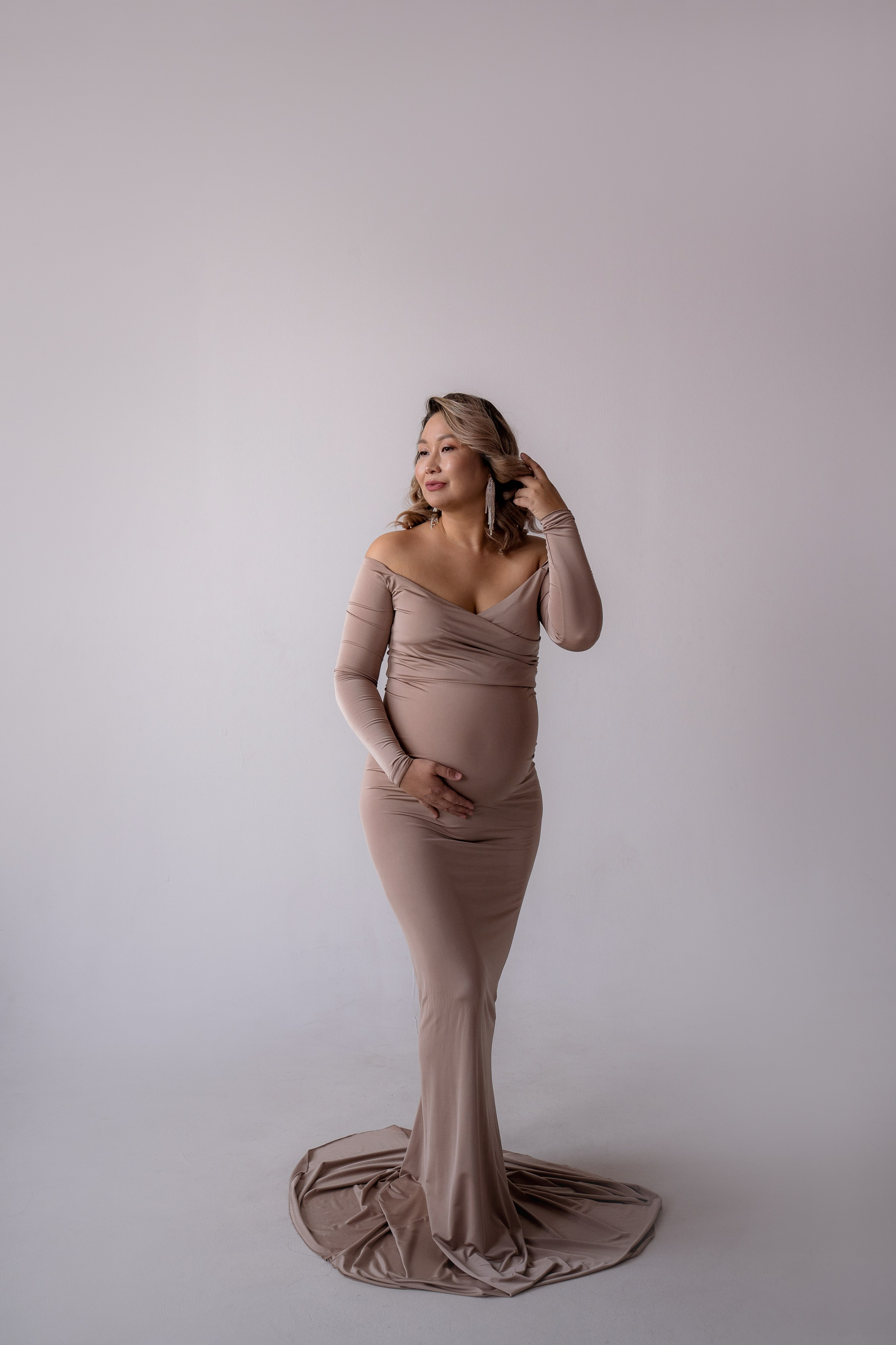 Платья для беременных. Фотостудия Малина в городе Улан-Удэ. Фотограф Ирина Жарникова