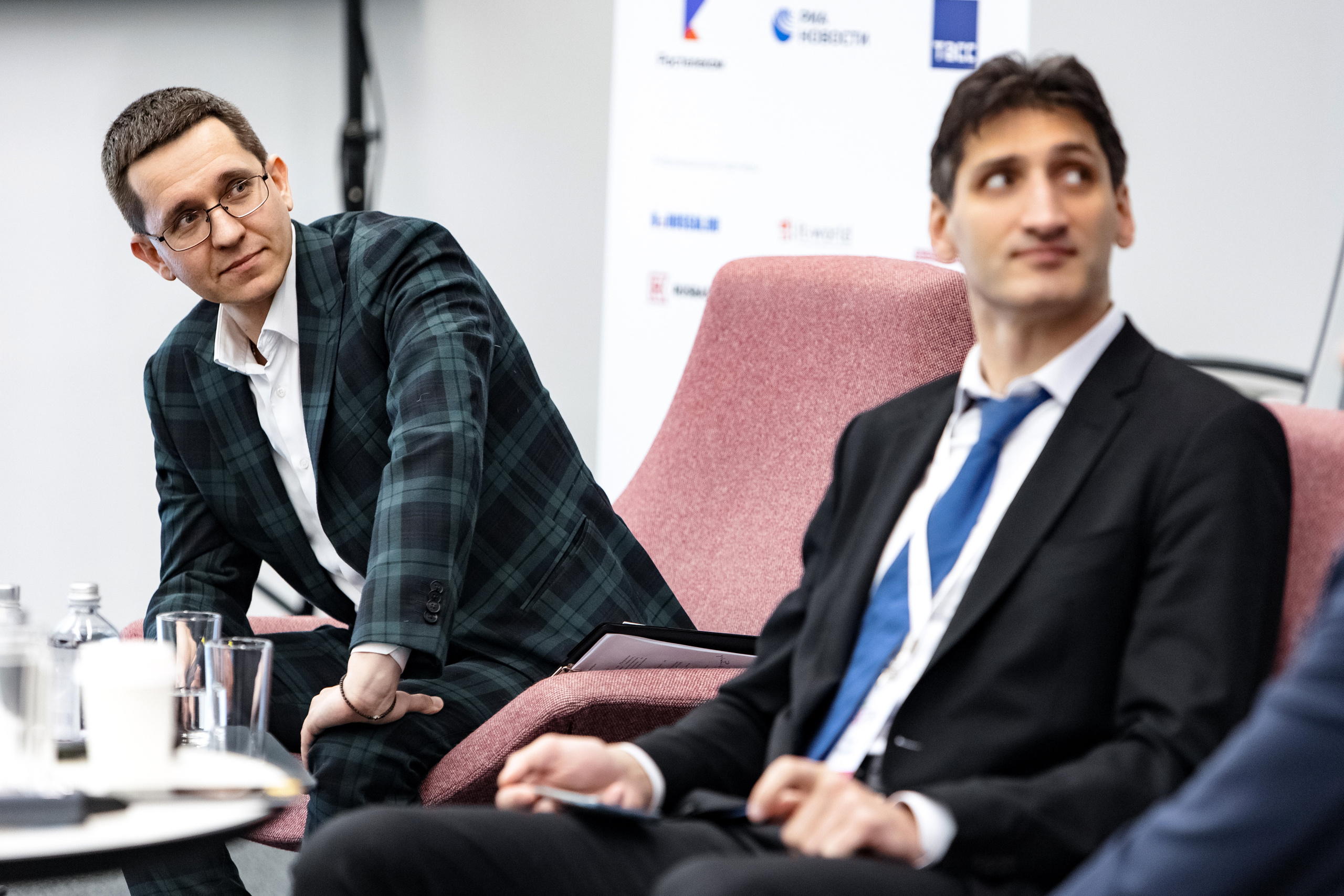 Youth RIGF. Сколково (1). Свадебный репортажный фотограф в Москве