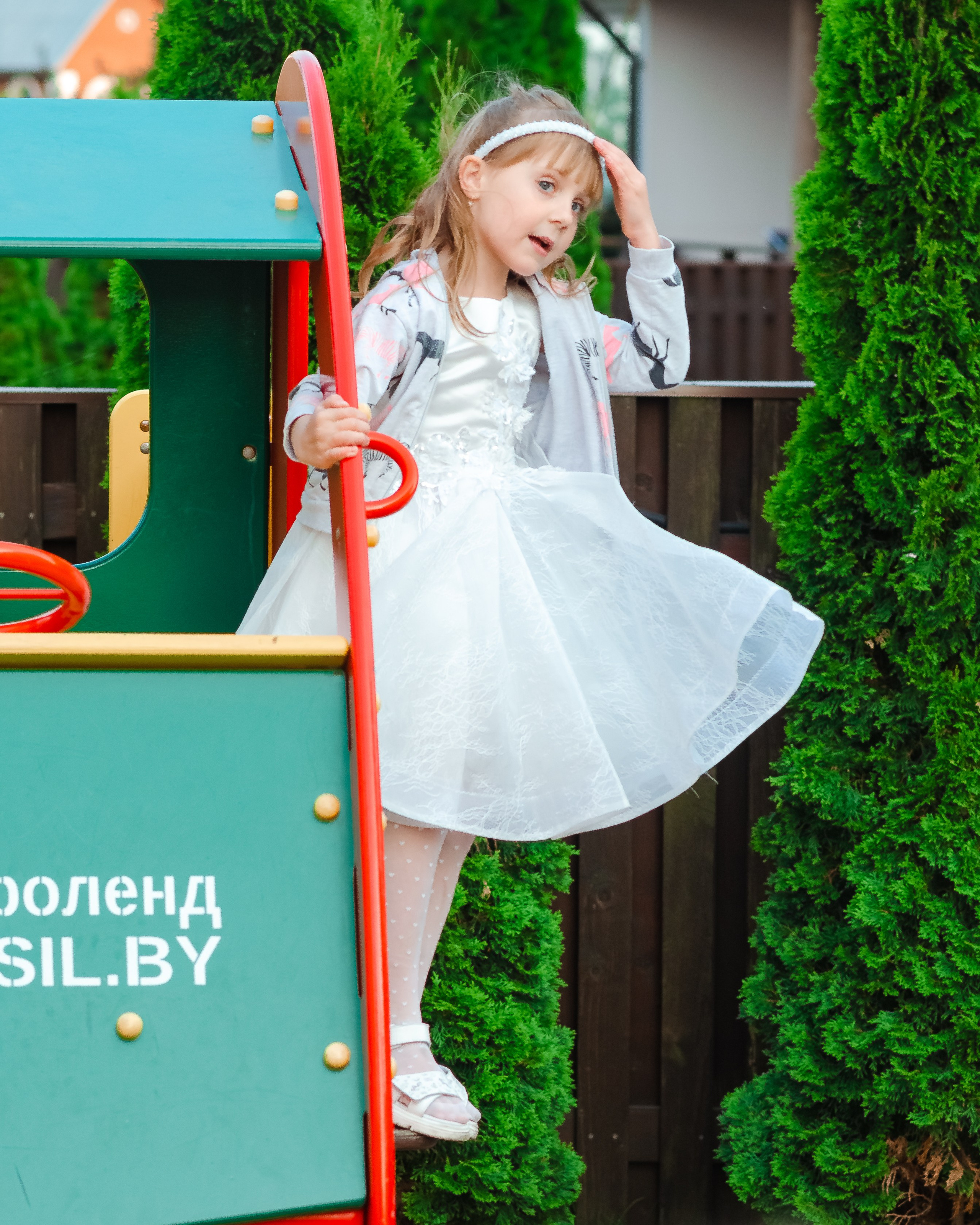 Выпускной утренник 2023. Семейный фотограф на выписку из роддома и крещение Минск Настя Гришук