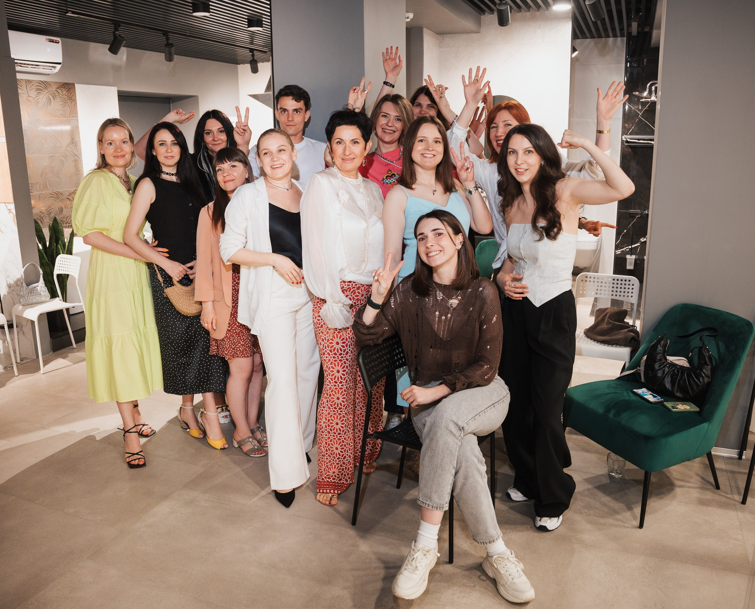 KRAN — Вечеринка для дизайнеров. СВОИ. ФОТООТЧЕТЫ-СОБЫТИЯ-МЕСТА